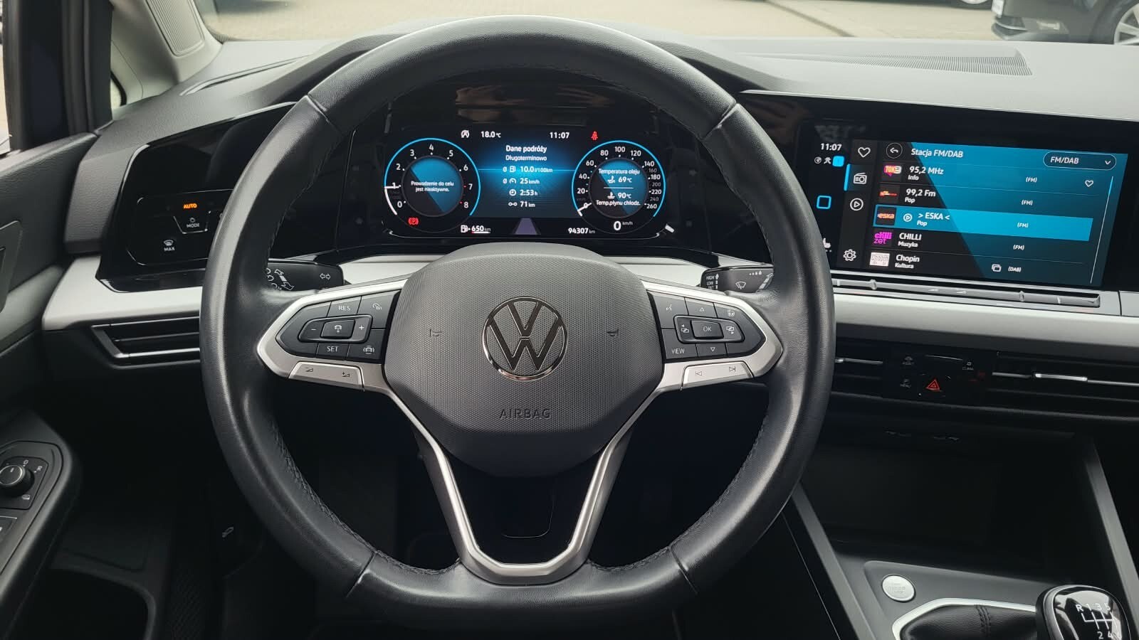 Volkswagen Golf Variant - zdjęcie 17