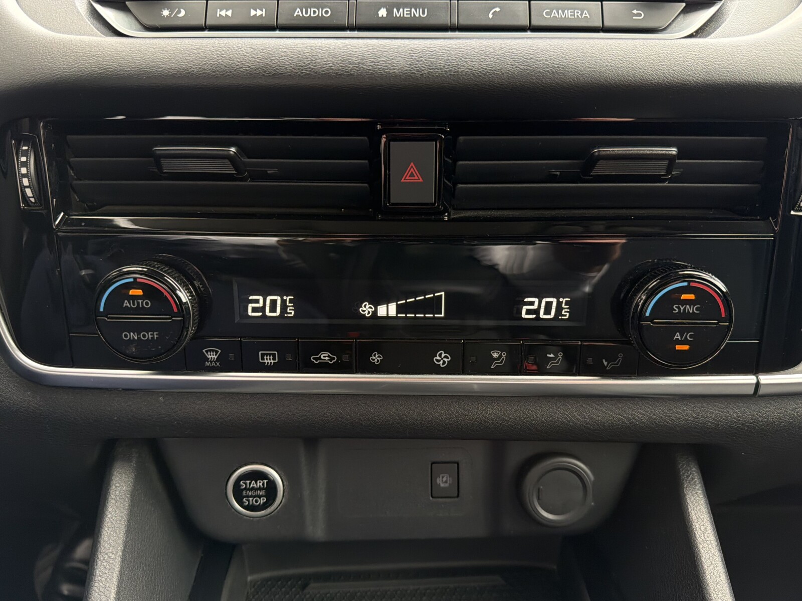 Nissan Qashqai - zdjęcie 21