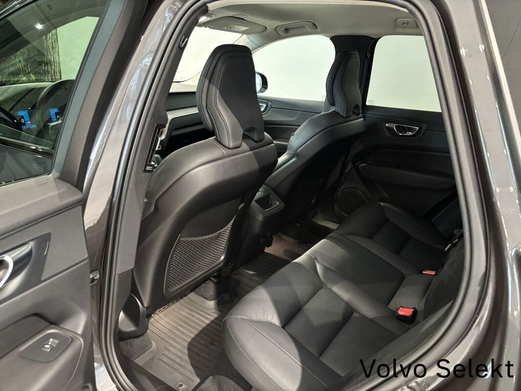 Volvo XC 60 - zdjęcie 11