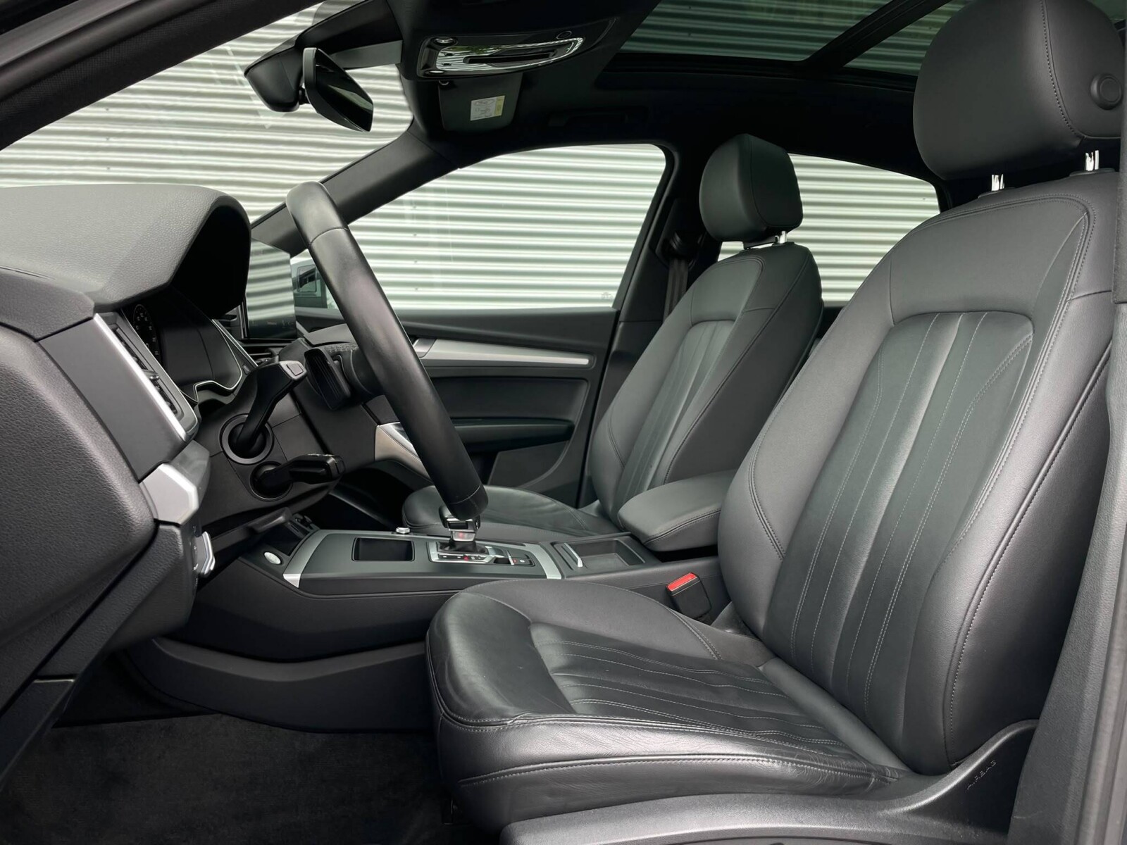 Audi Q5 Sportback - zdjęcie 22