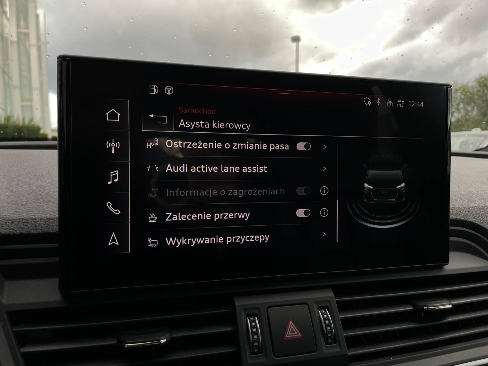 Audi Q5 Sportback - zdjęcie 34