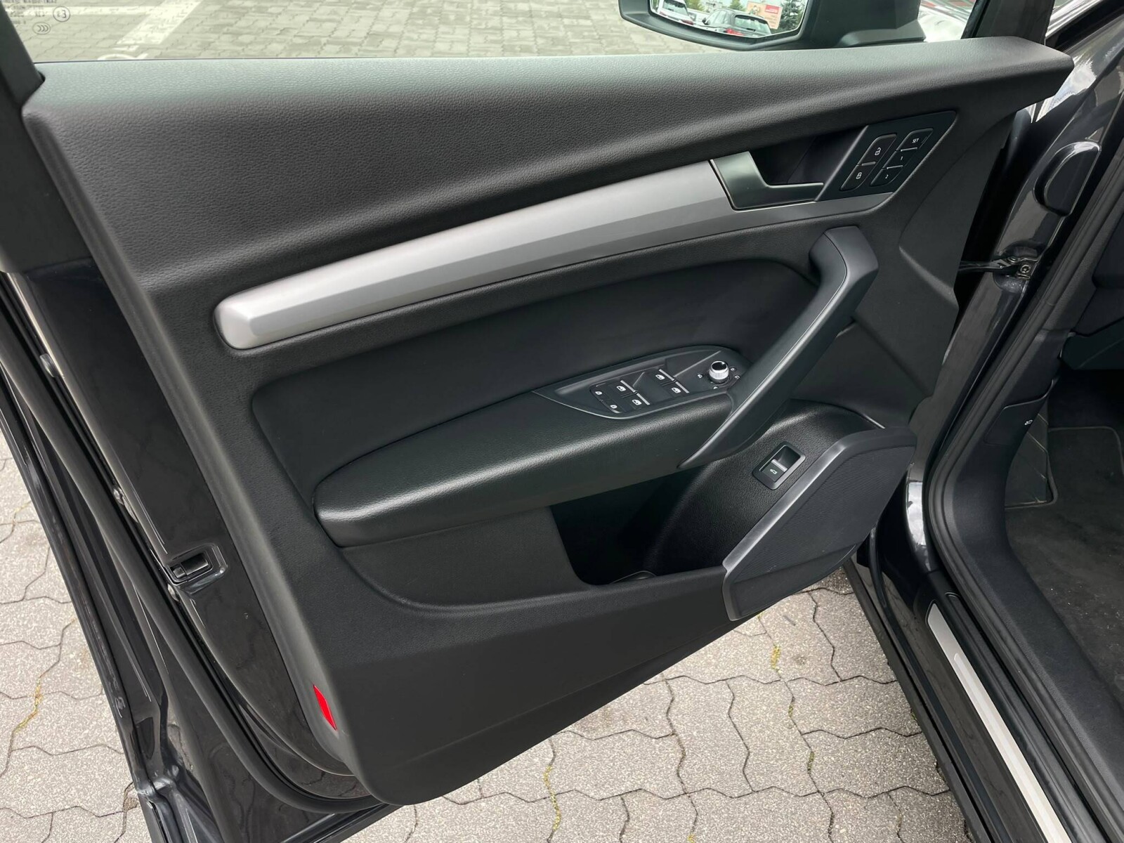 Audi Q5 Sportback - zdjęcie 19