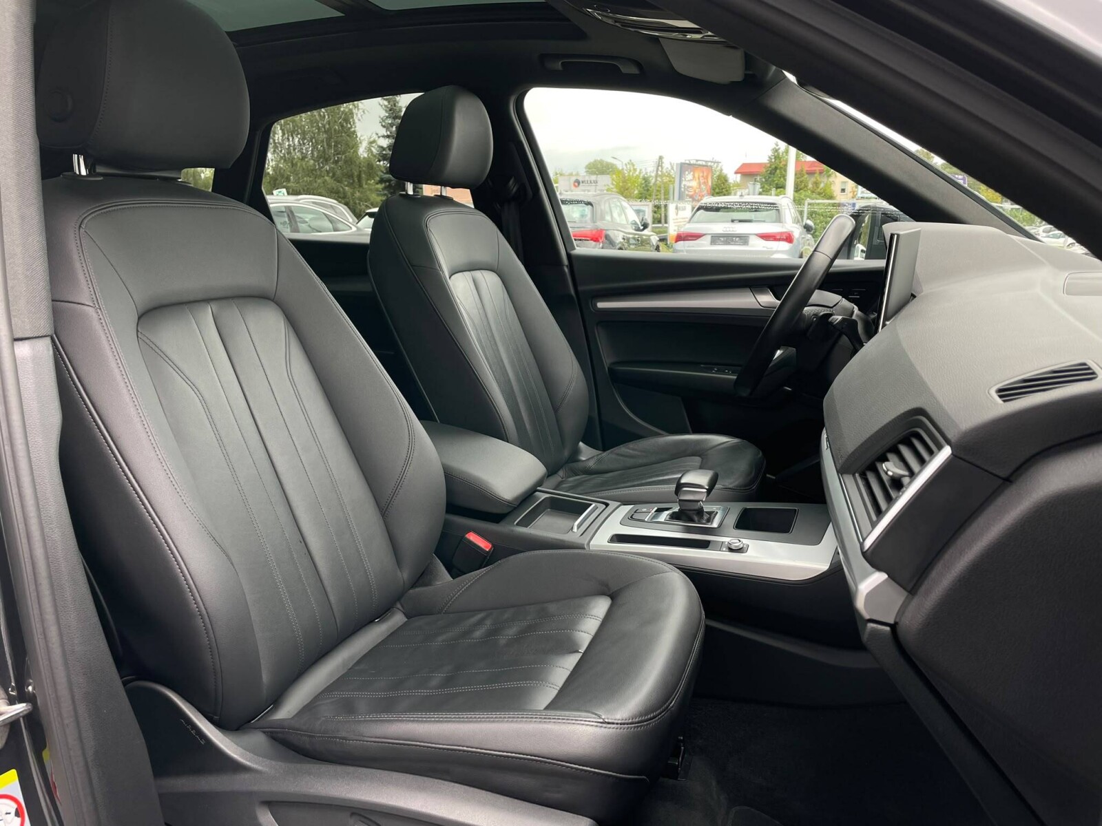 Audi Q5 Sportback - zdjęcie 24