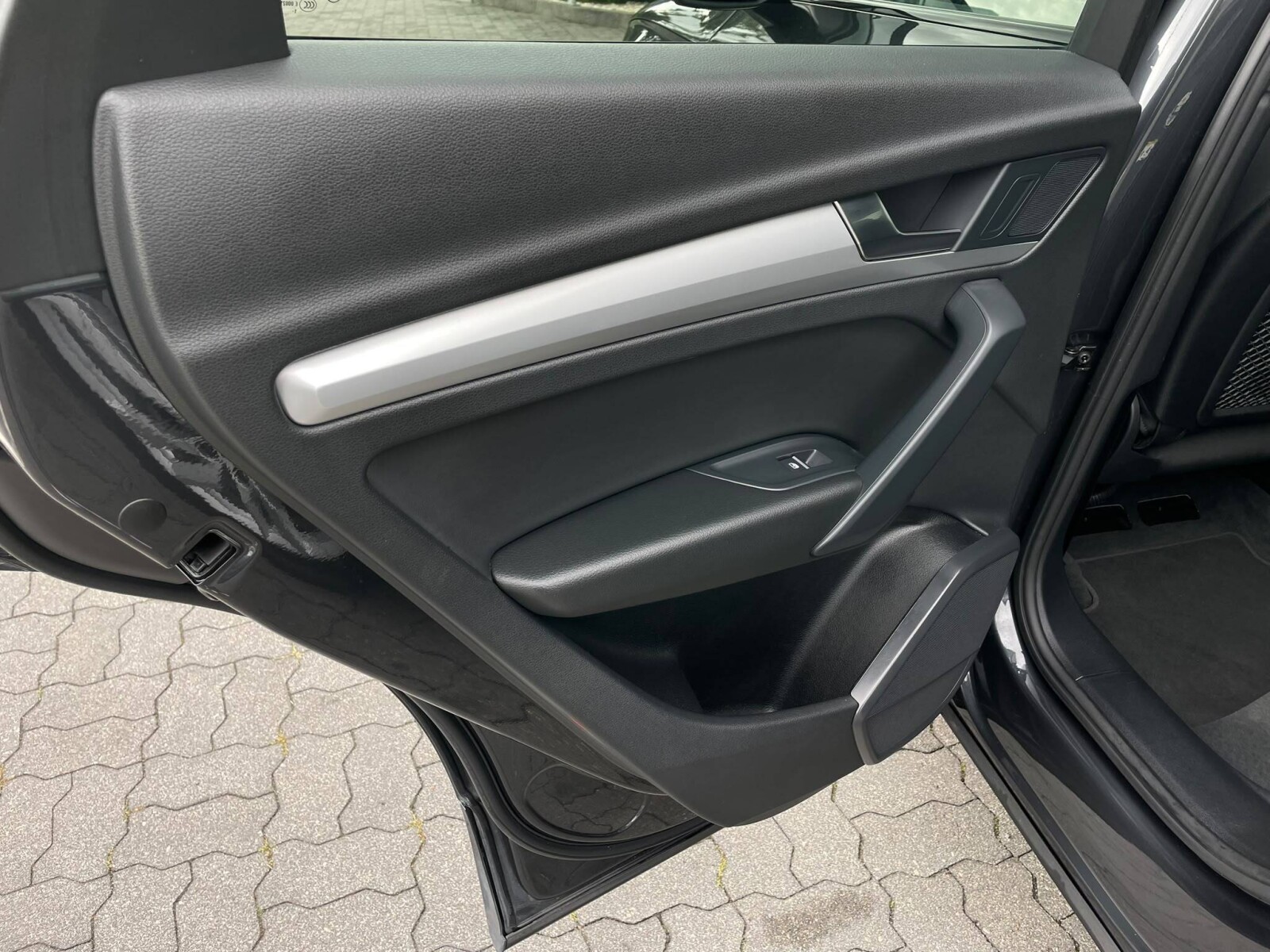 Audi Q5 Sportback - zdjęcie 11