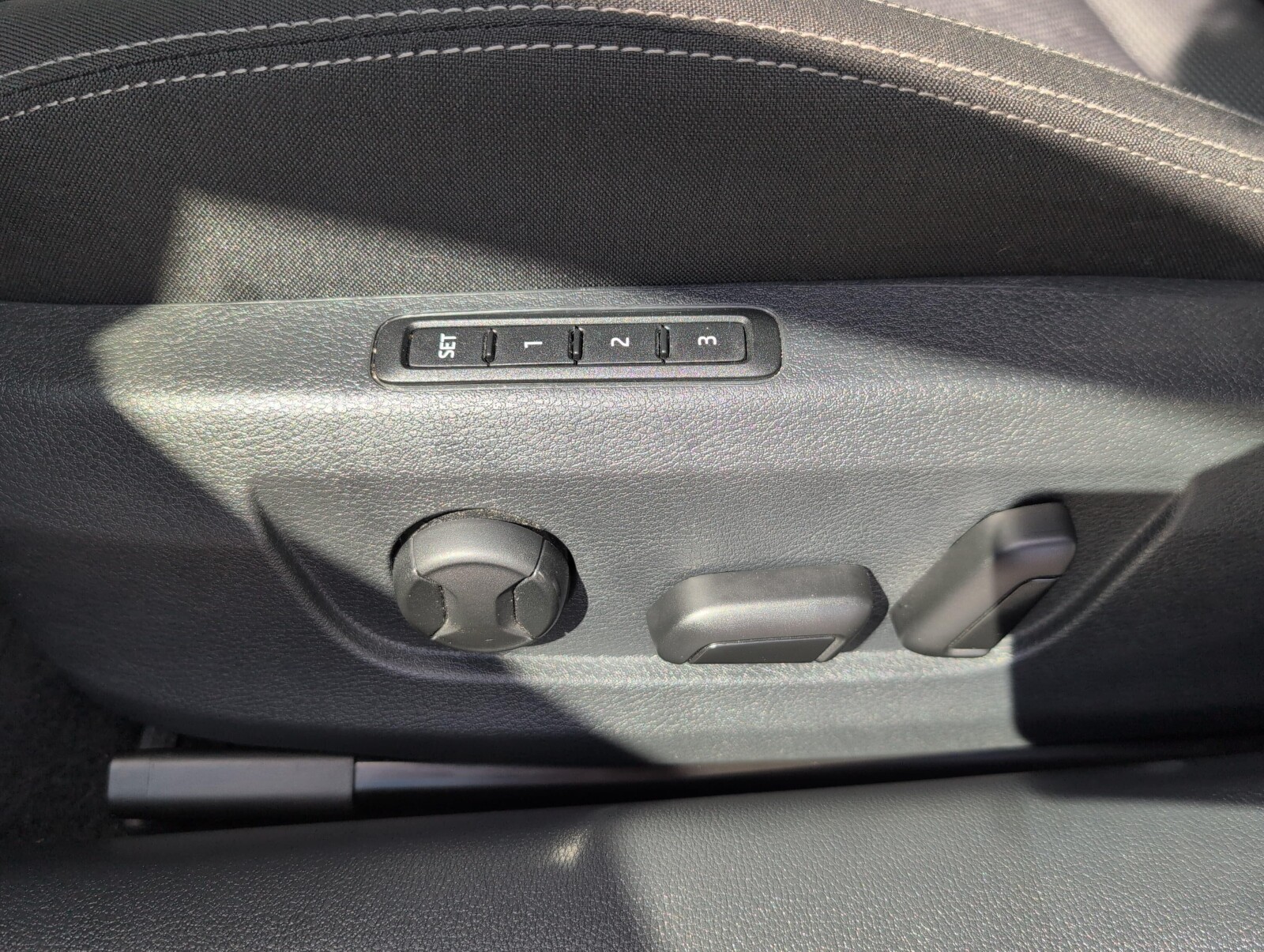 Škoda Superb - zdjęcie 22