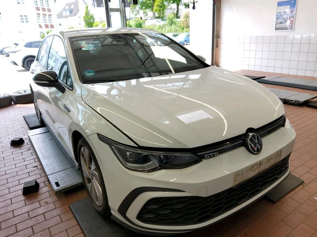 Volkswagen Golf - zdjęcie 2