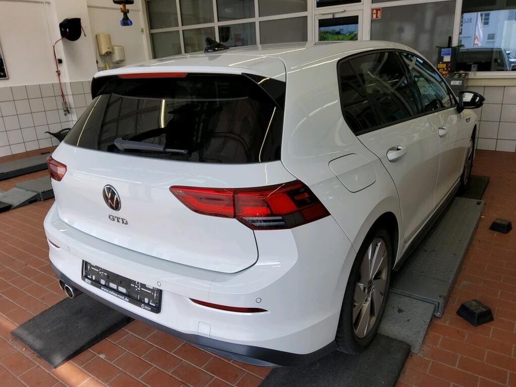 Volkswagen Golf - zdjęcie 4