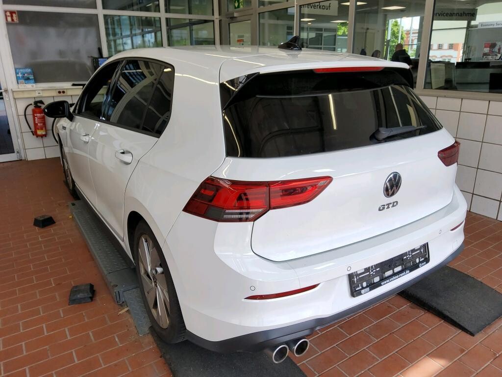 Volkswagen Golf - zdjęcie 3