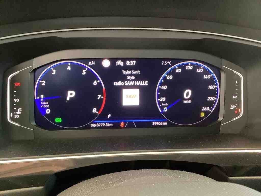Volkswagen Tiguan - zdjęcie 6
