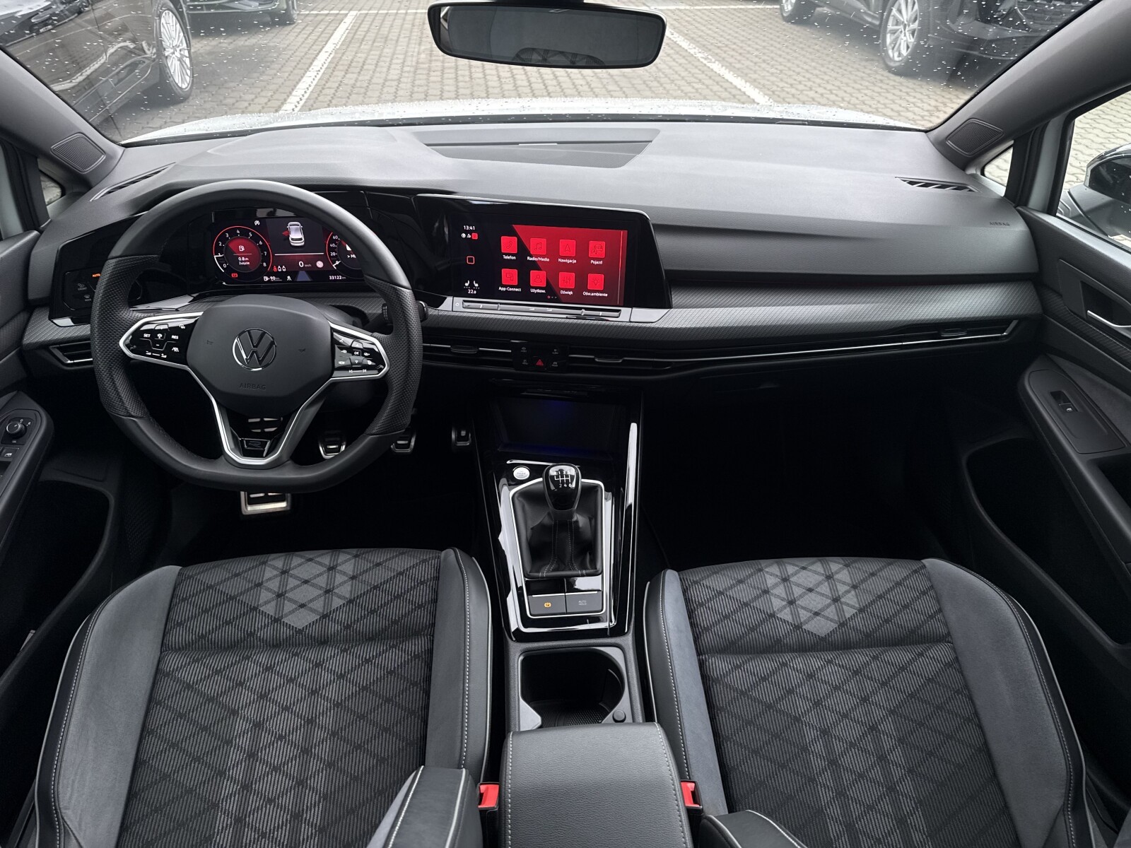 Volkswagen Golf - zdjęcie 14