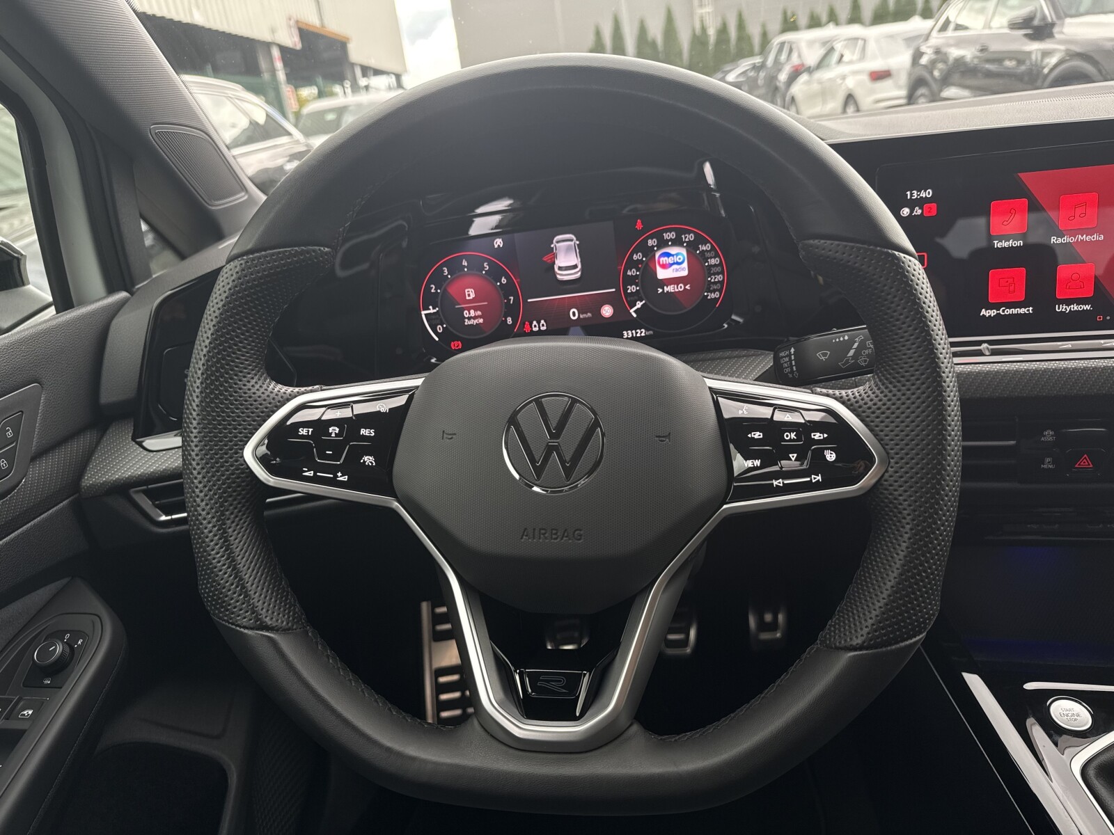 Volkswagen Golf - zdjęcie 15