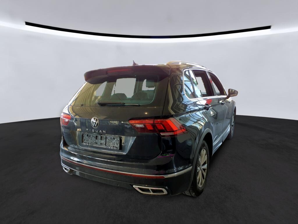 Volkswagen Tiguan - zdjęcie 4