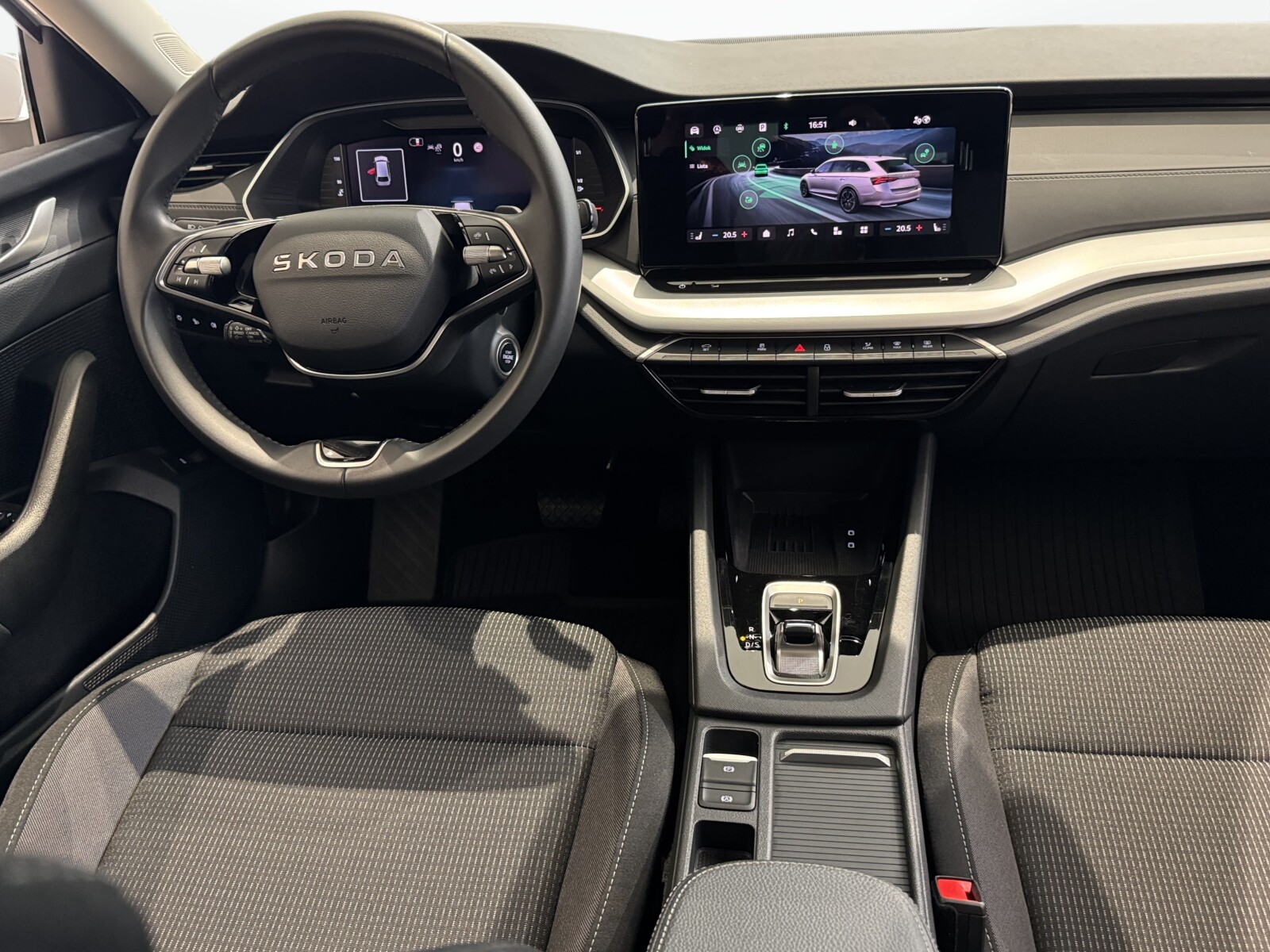 Škoda Octavia - zdjęcie 15