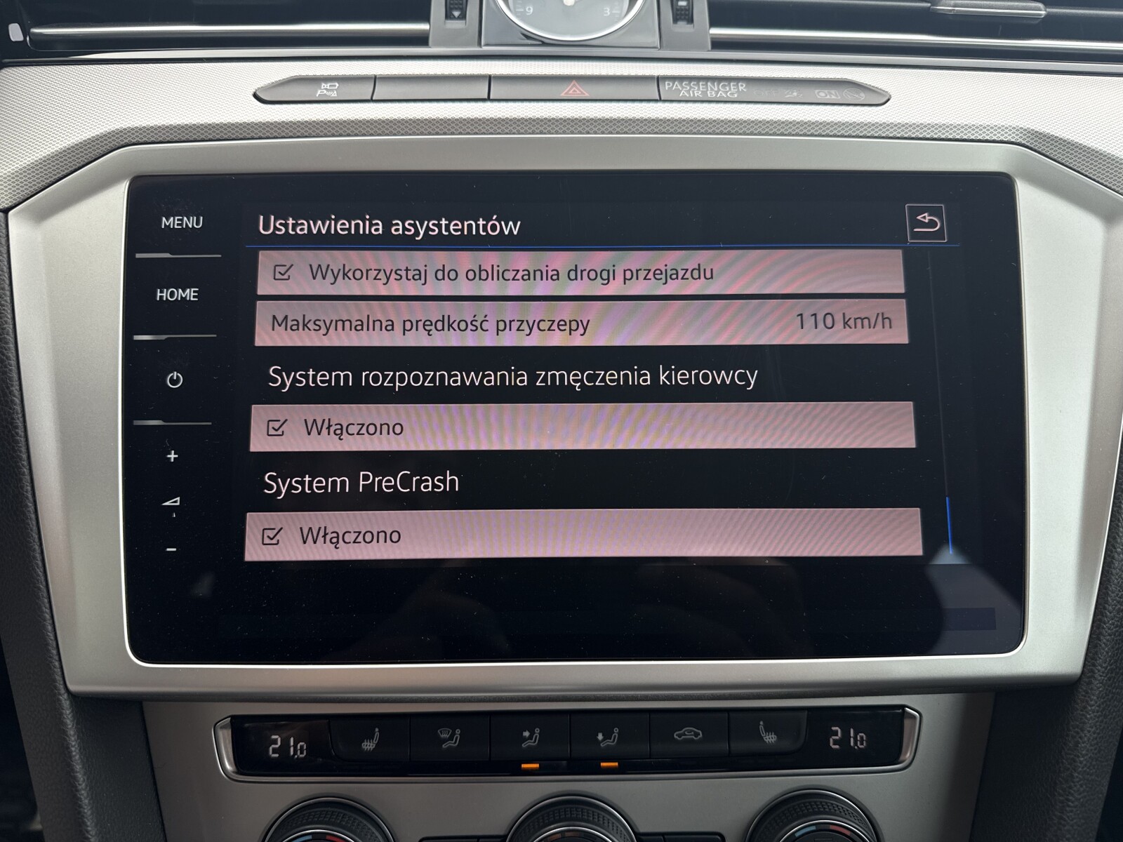 Volkswagen Passat Variant - zdjęcie 33