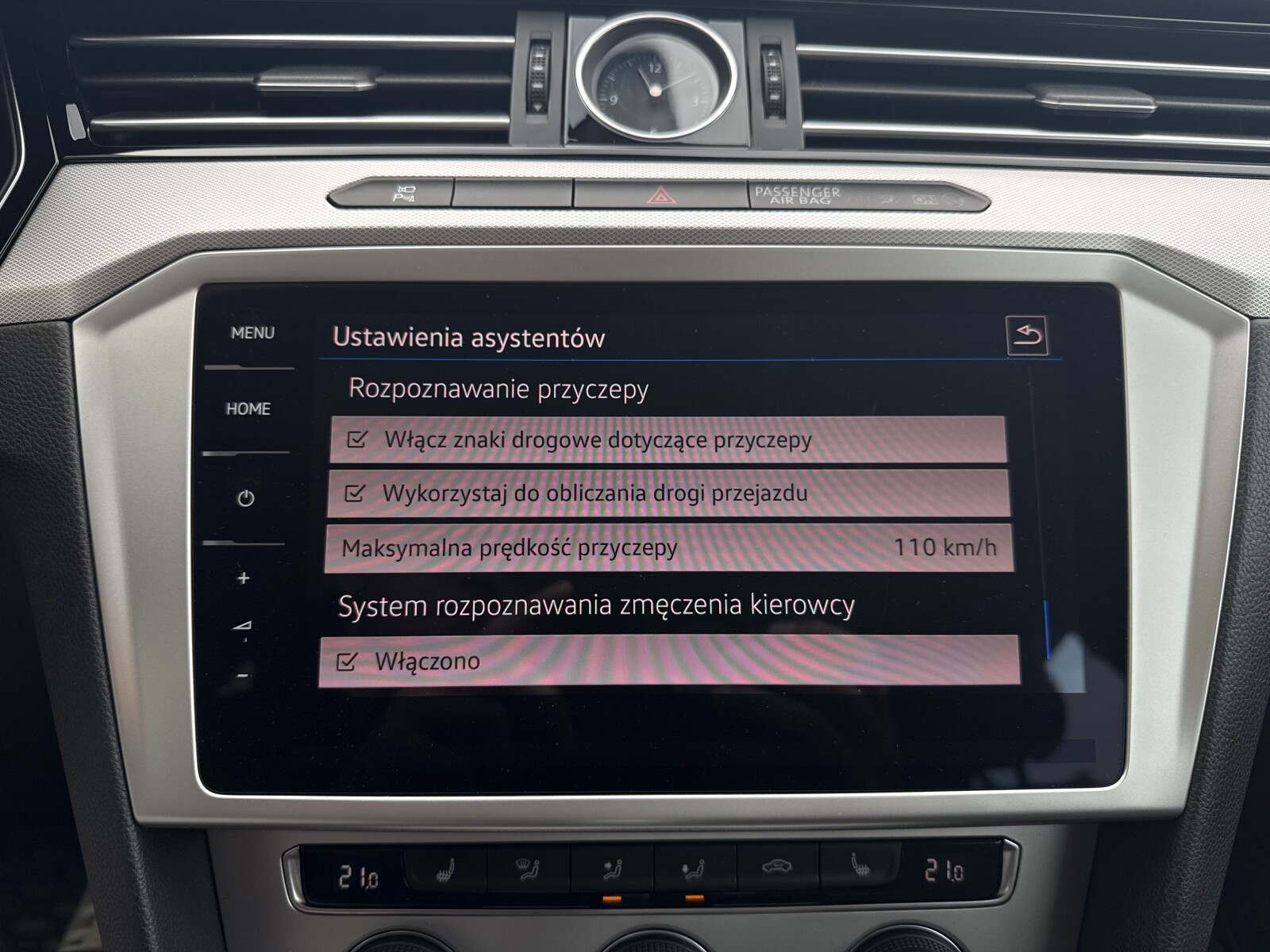 Volkswagen Passat Variant - zdjęcie 32