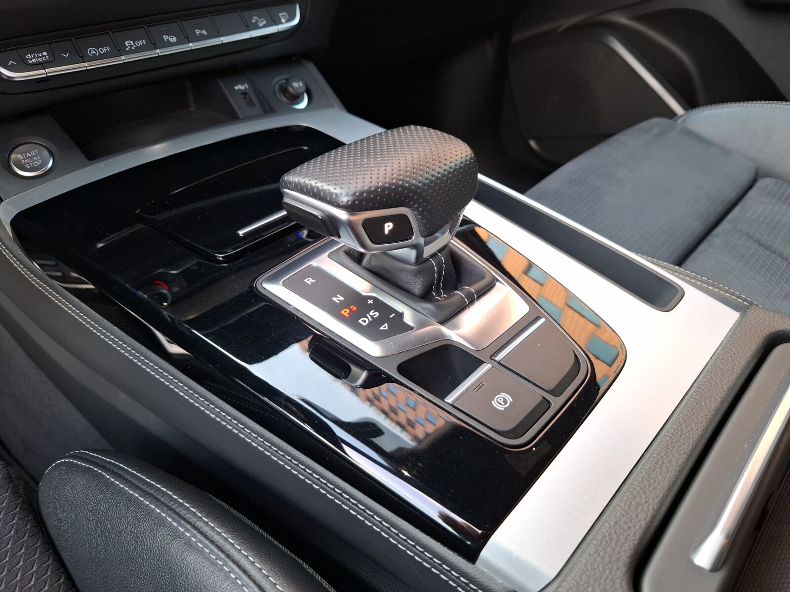 Audi Q5 - zdjęcie 24