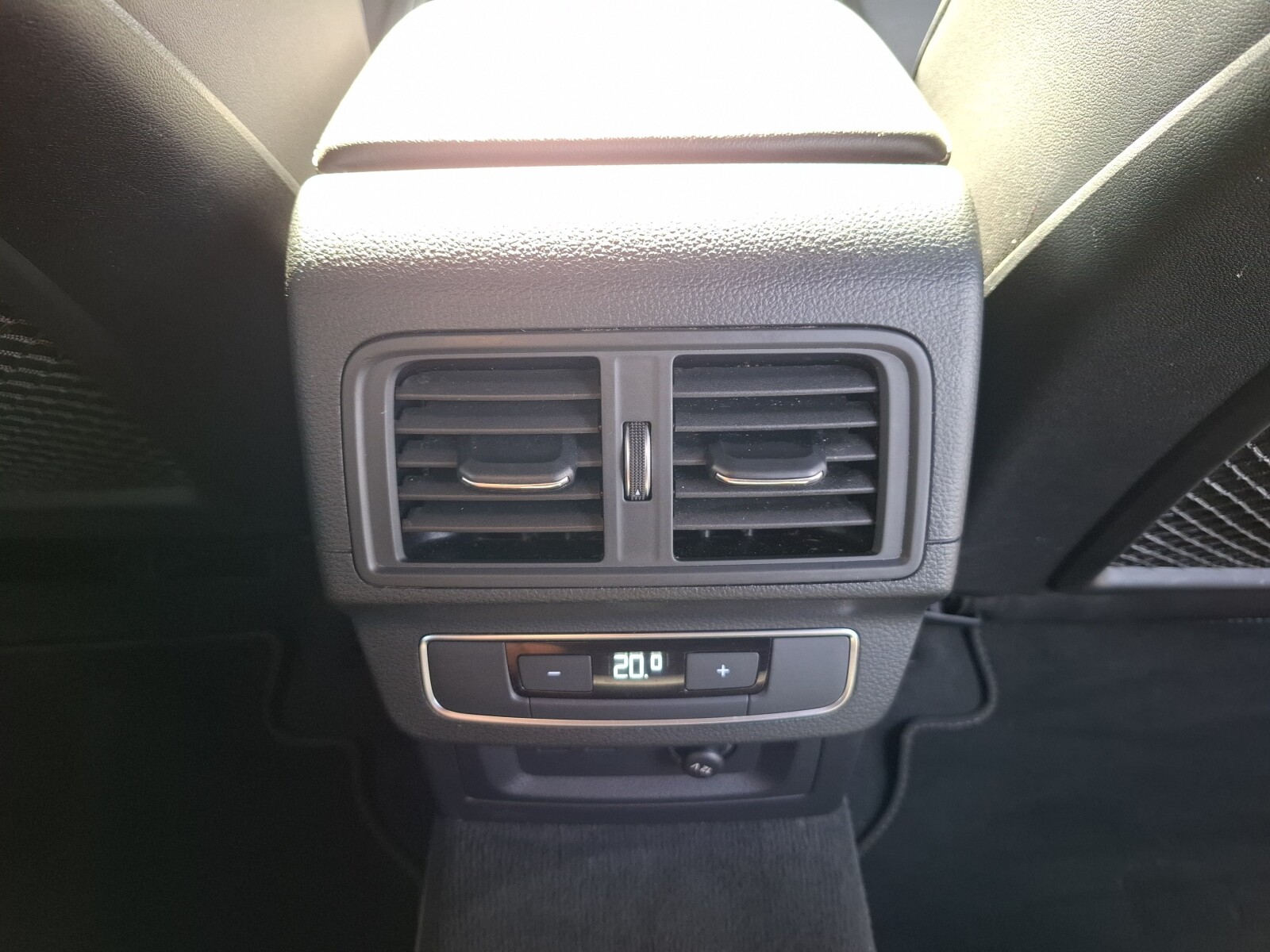Audi Q5 - zdjęcie 25