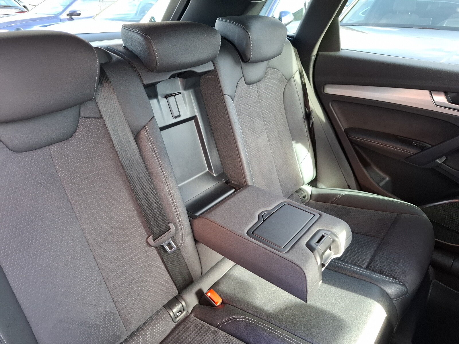 Audi Q5 - zdjęcie 22