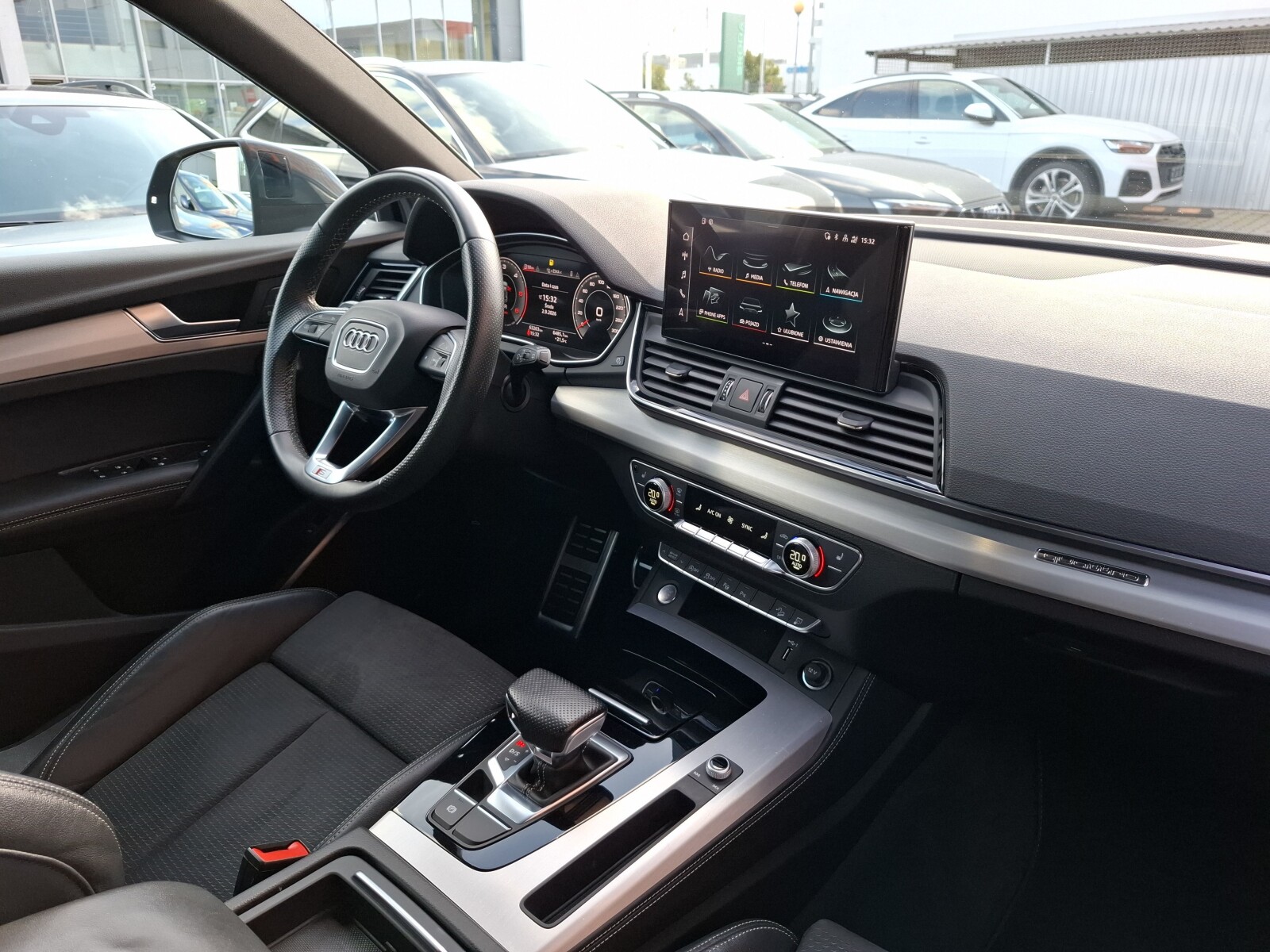 Audi Q5 - zdjęcie 12