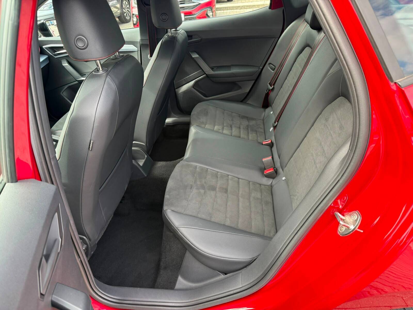 Seat Ibiza - zdjęcie 12