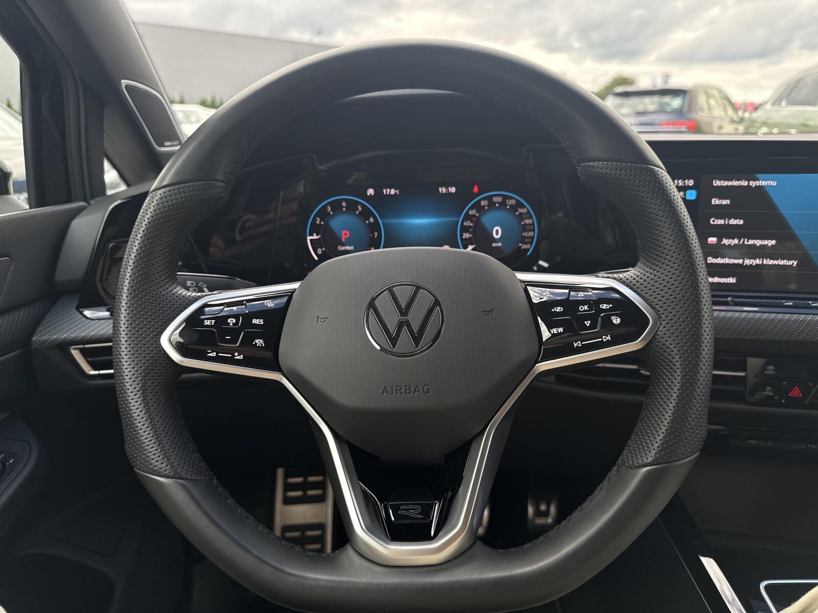Volkswagen Golf - zdjęcie 15