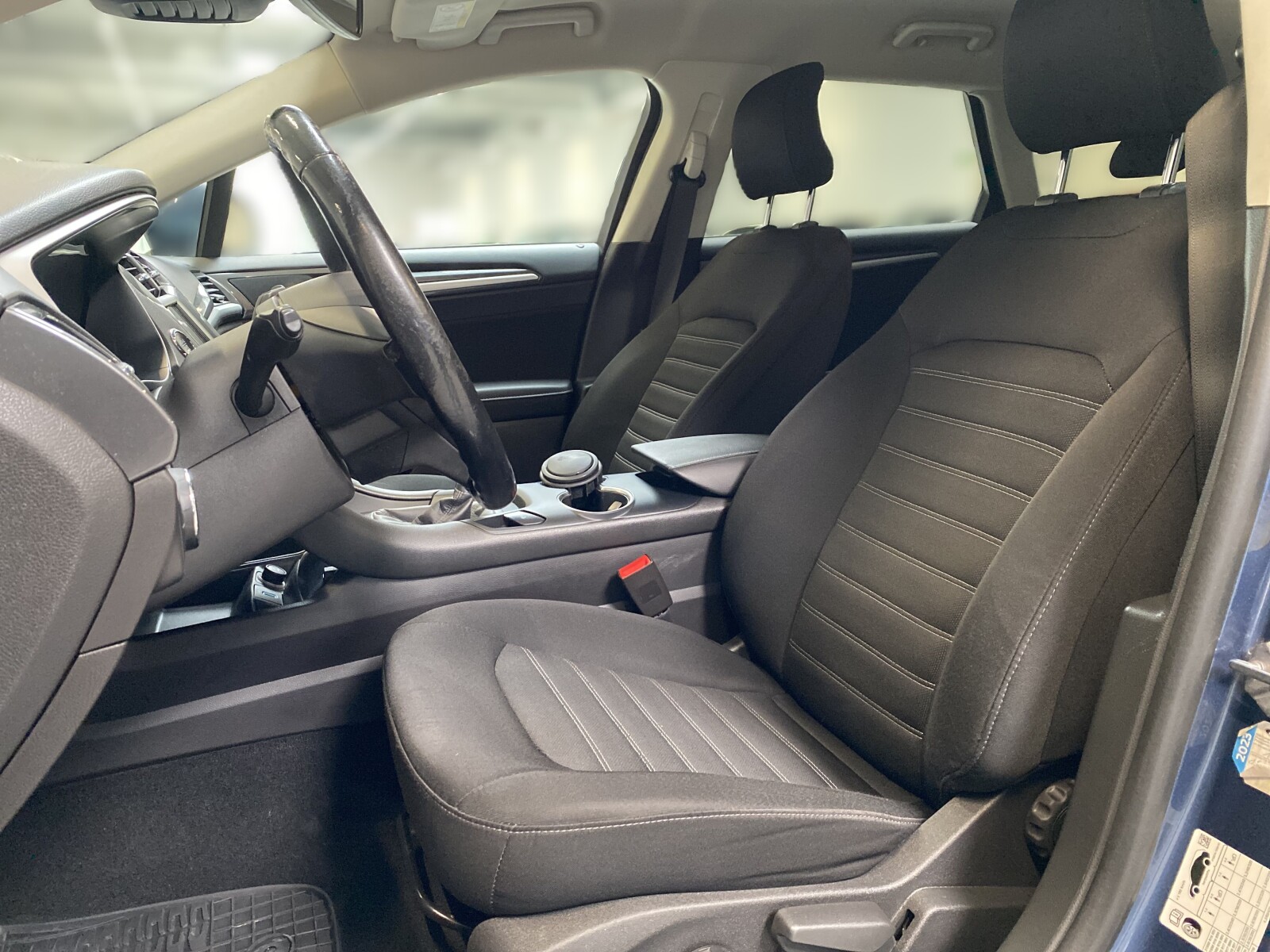 Ford Mondeo - zdjęcie 10
