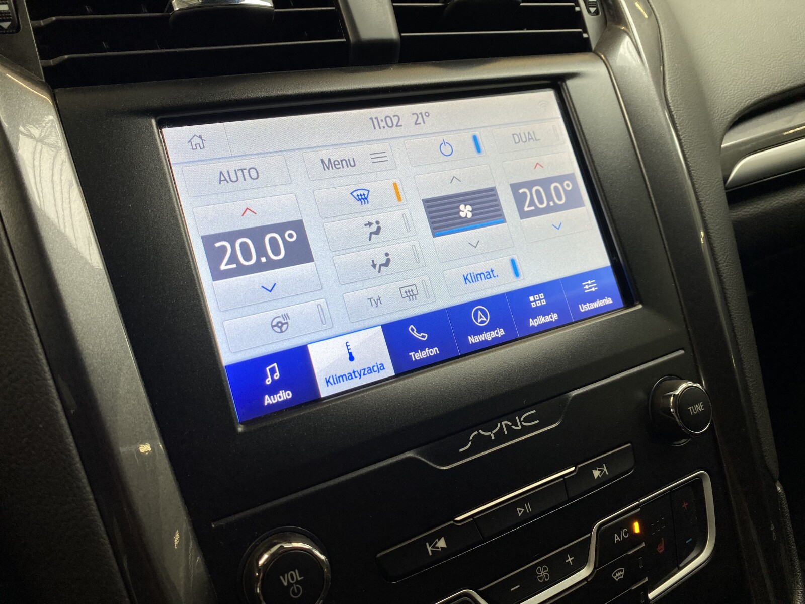 Ford Mondeo - zdjęcie 14