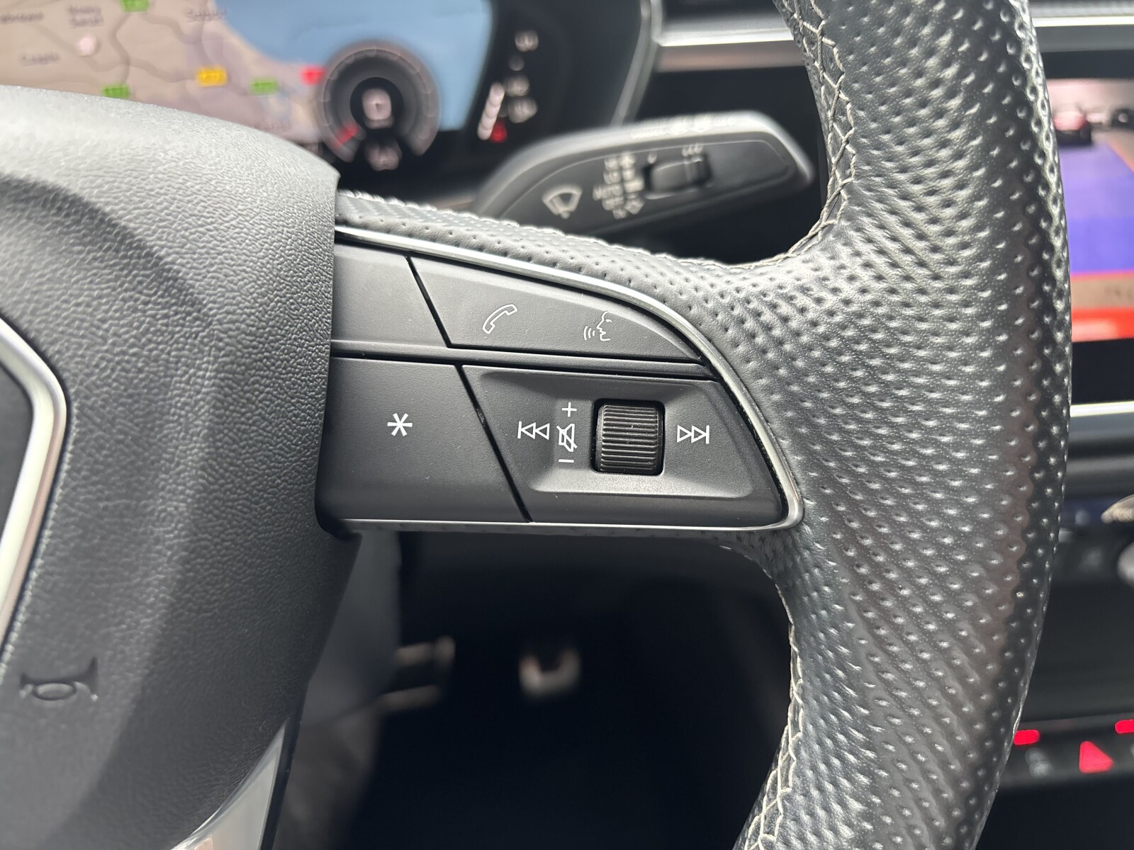 Audi Q3 - zdjęcie 15
