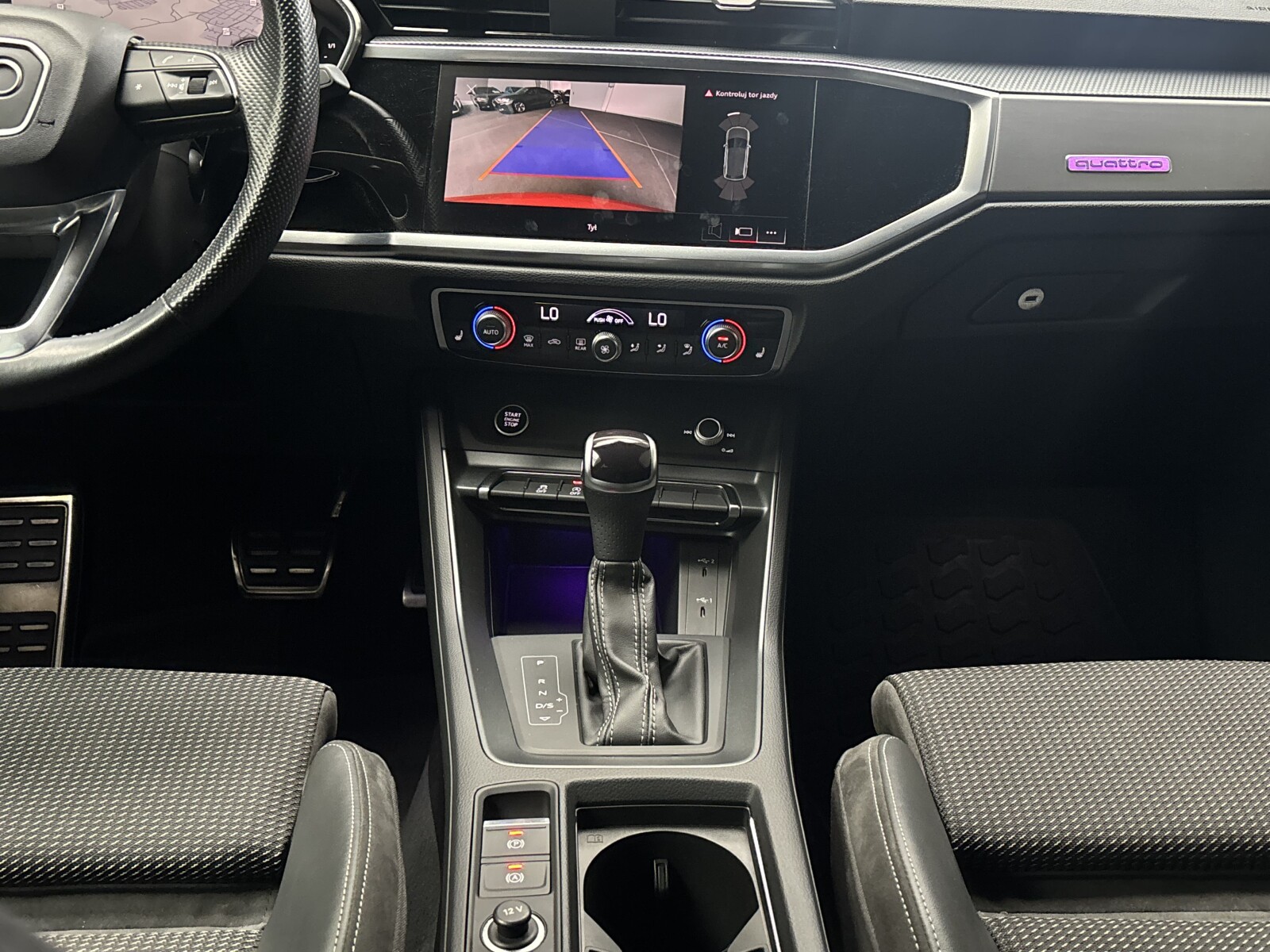 Audi Q3 - zdjęcie 11