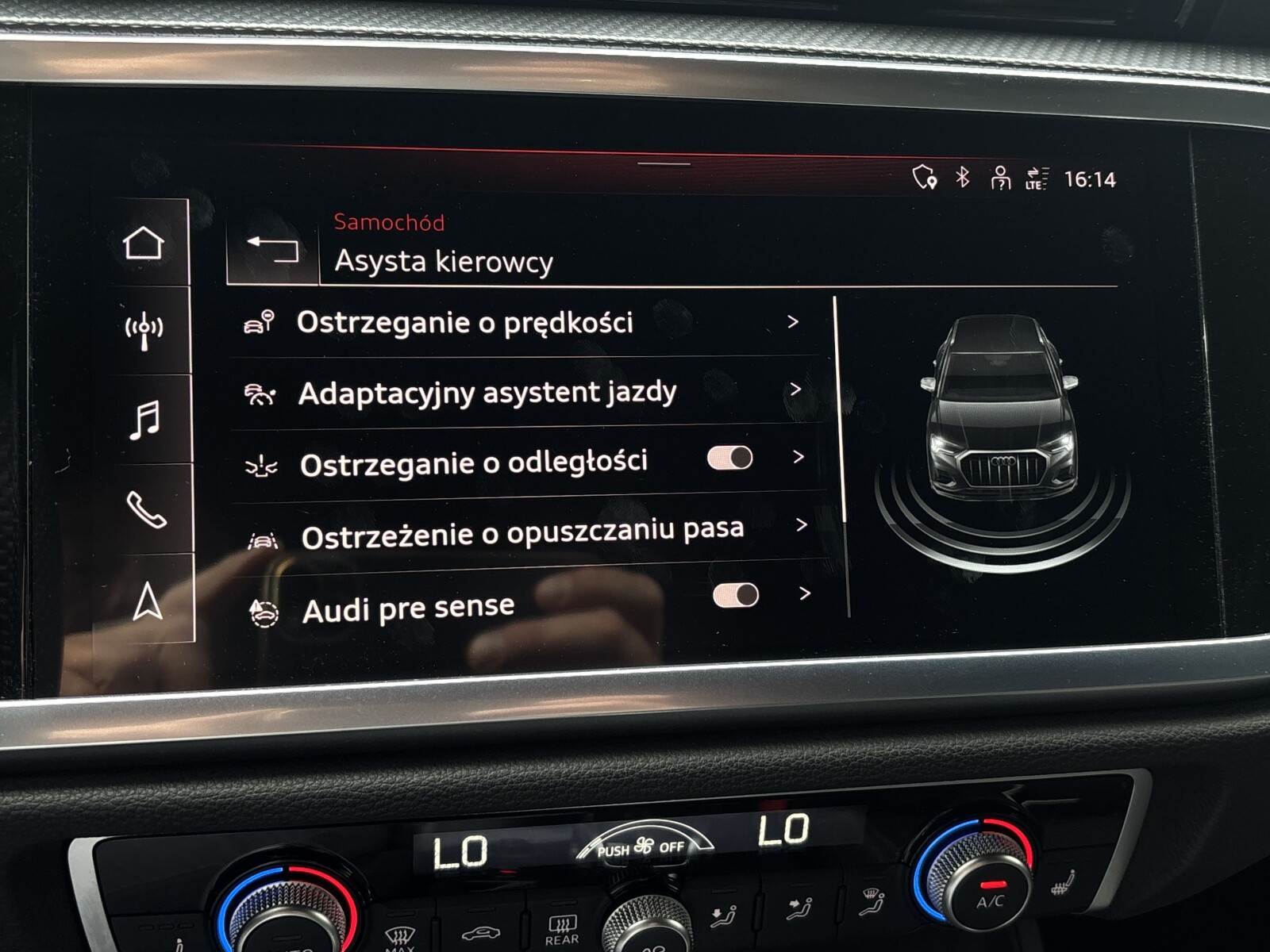 Audi Q3 - zdjęcie 22