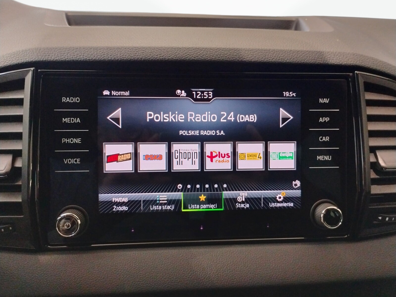 Škoda Karoq - zdjęcie 26