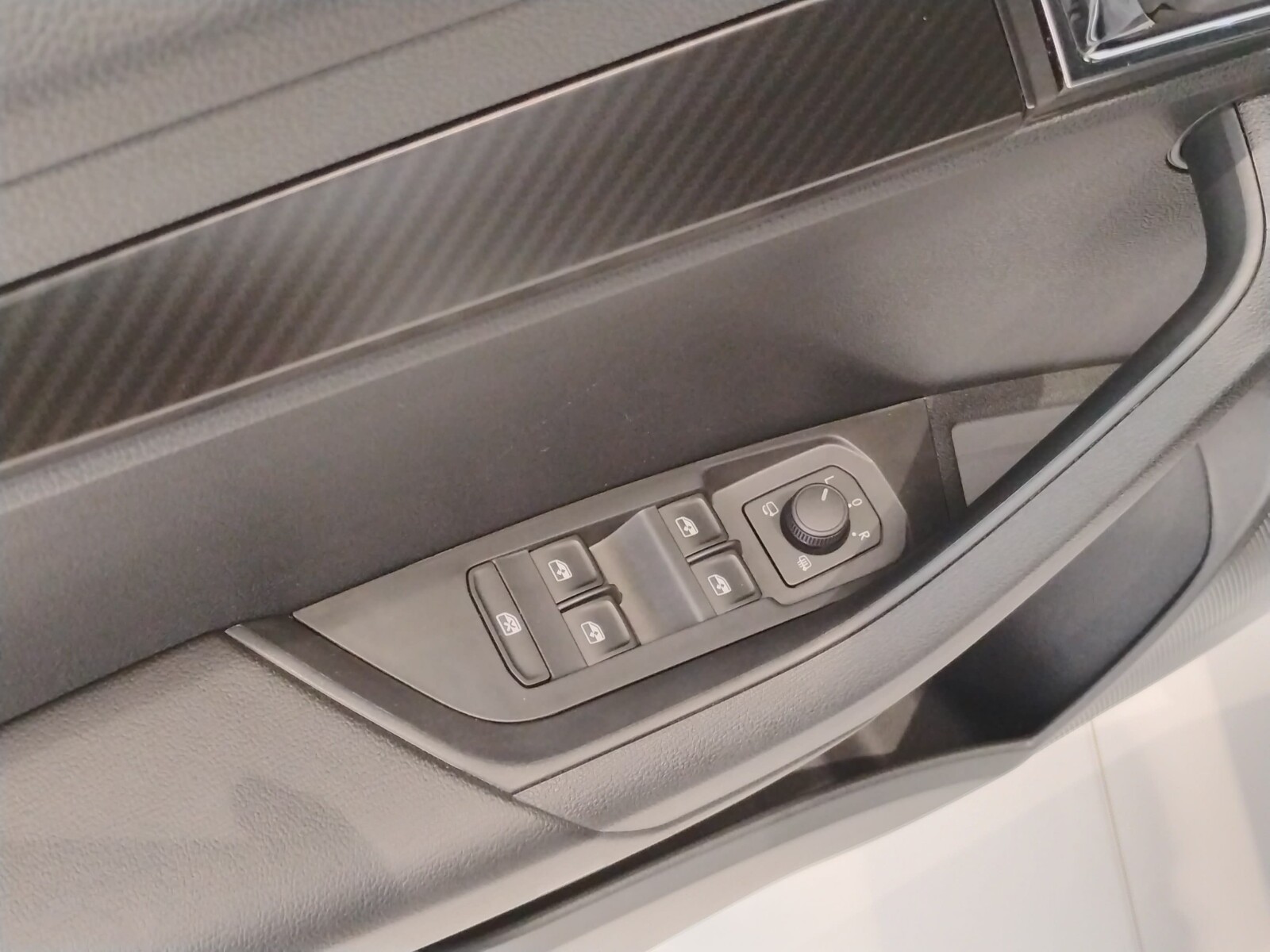 Škoda Karoq - zdjęcie 13