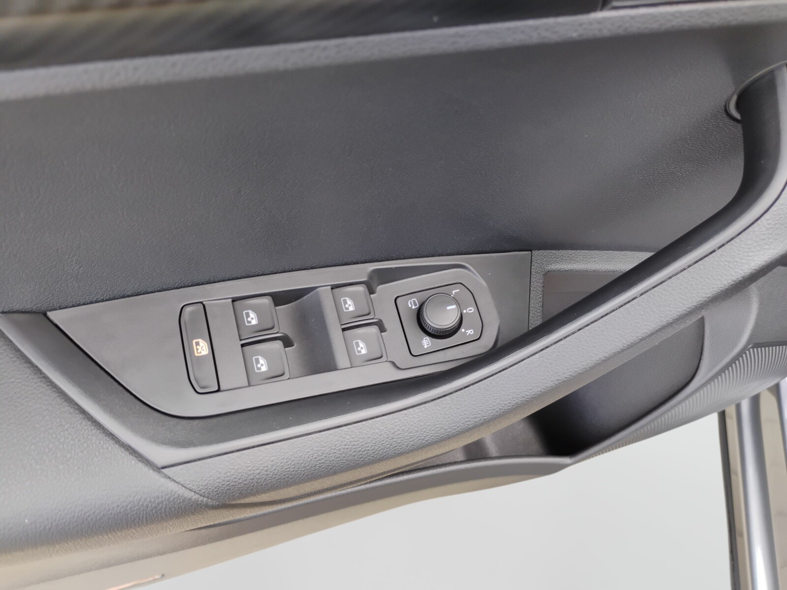 Škoda Karoq - zdjęcie 12