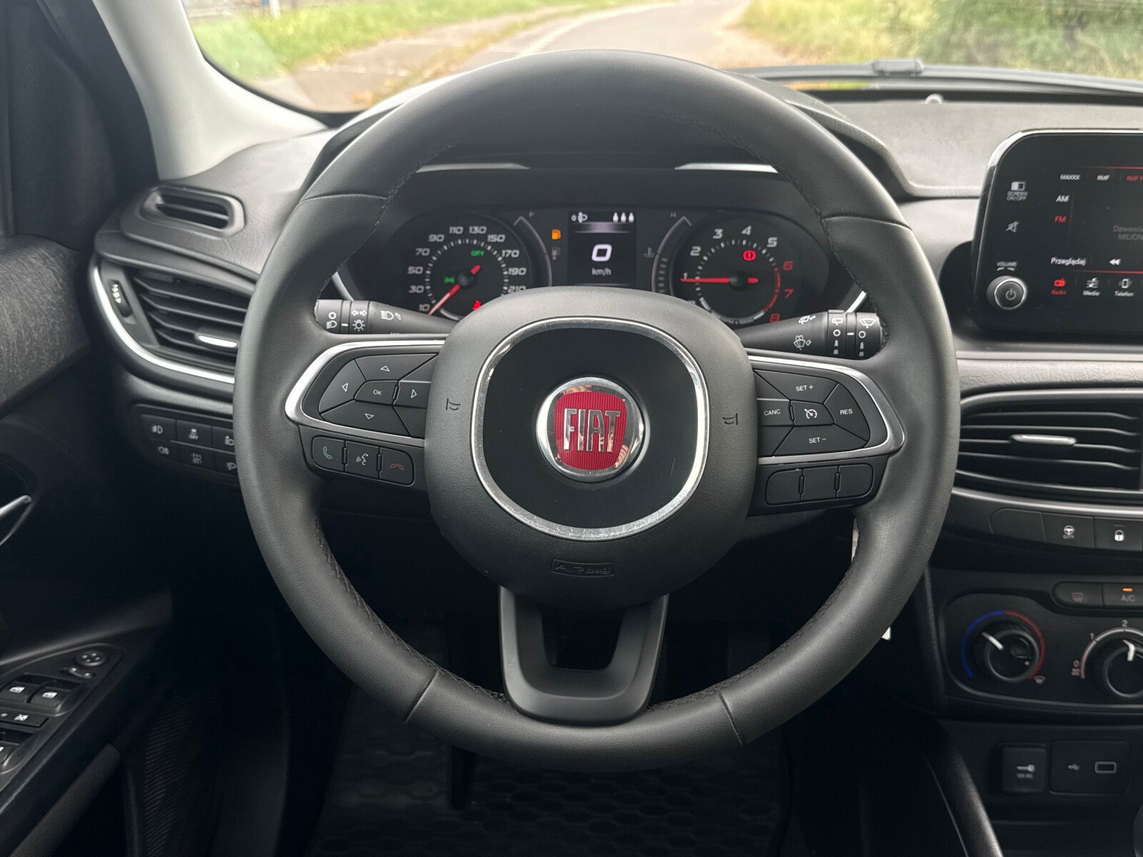 Fiat Tipo - zdjęcie 14
