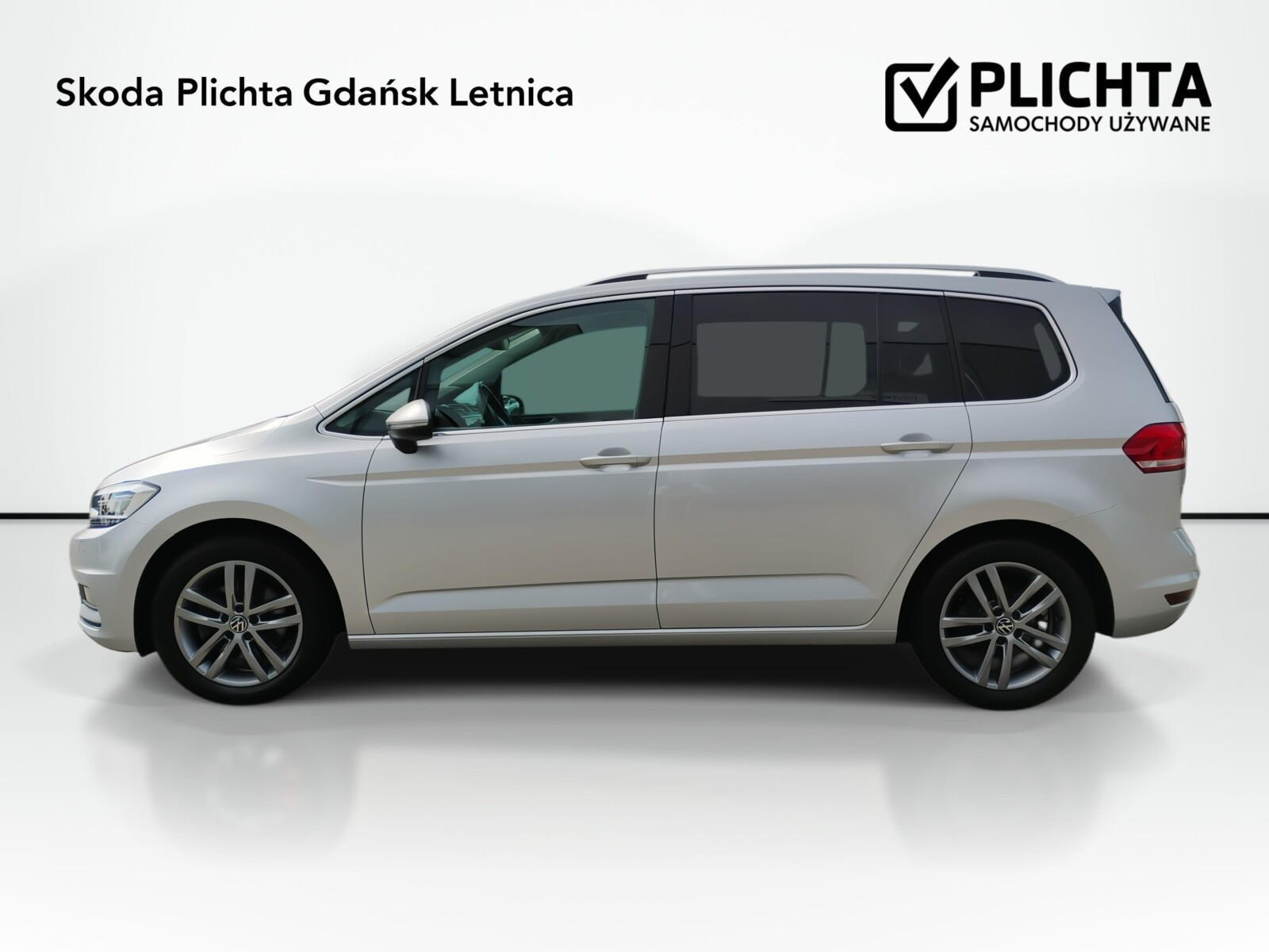 Volkswagen Touran - zdjęcie 8