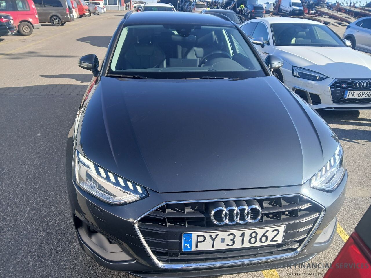 Audi A4 Avant - zdjęcie 2
