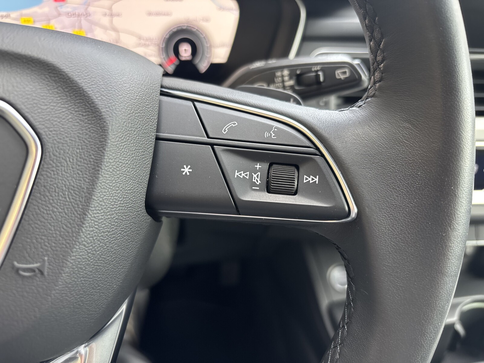 Audi A4 Avant - zdjęcie 15