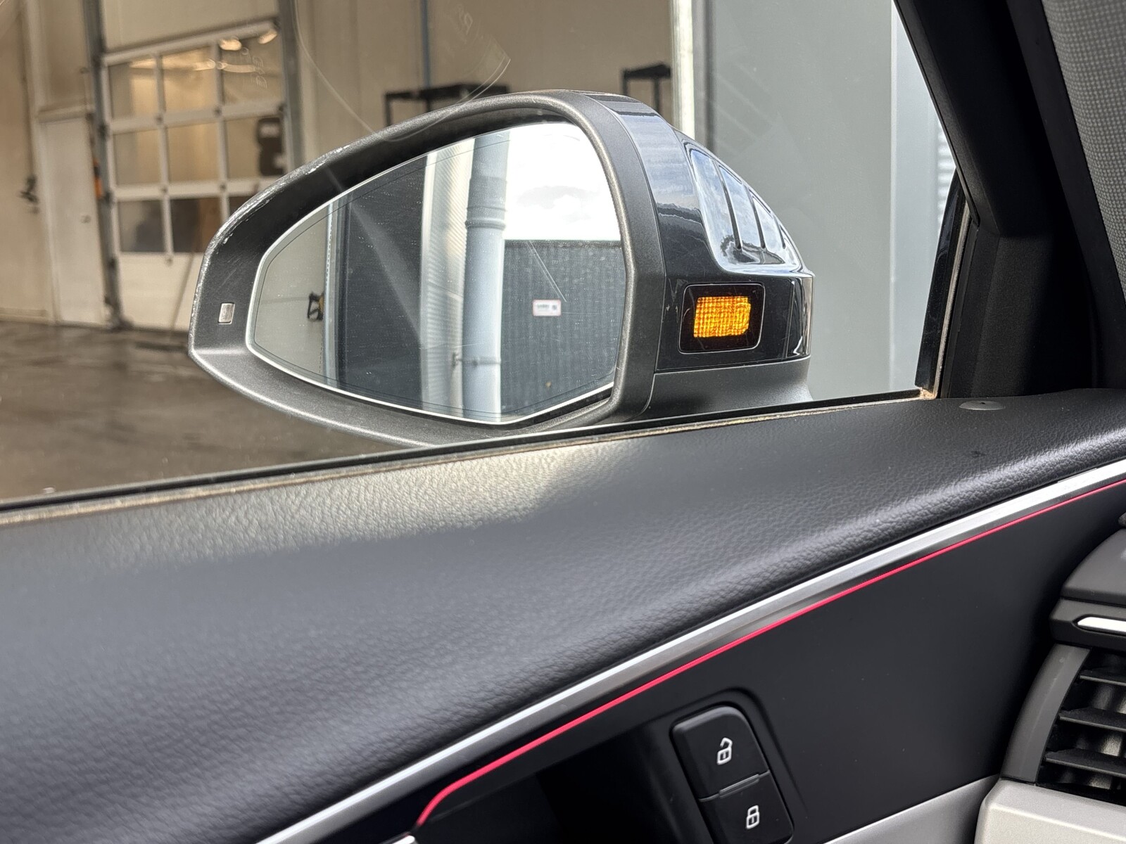Audi A4 Avant - zdjęcie 34