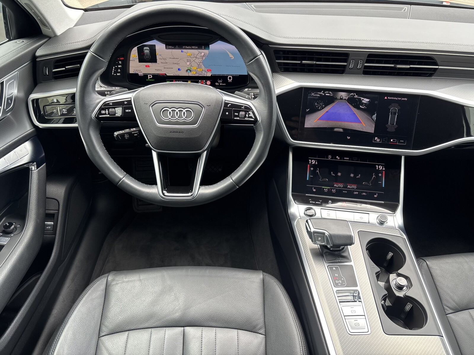 Audi A6 Avant - zdjęcie 11