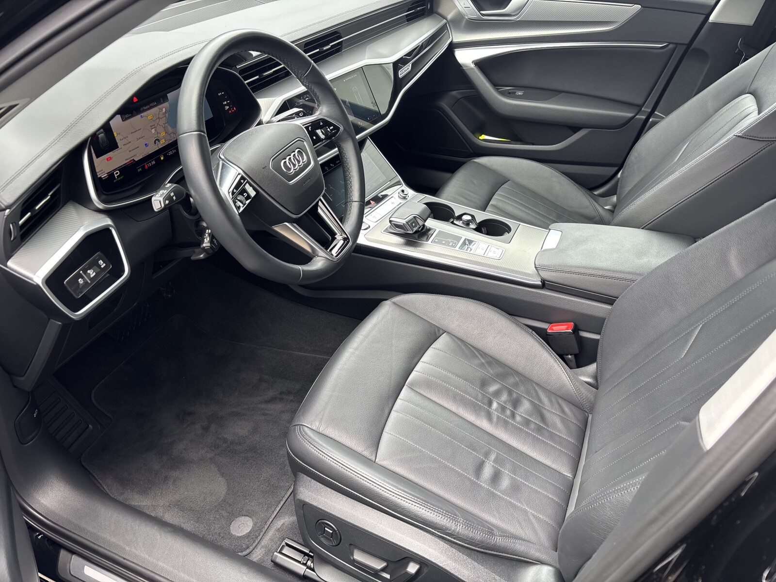 Audi A6 Avant - zdjęcie 16