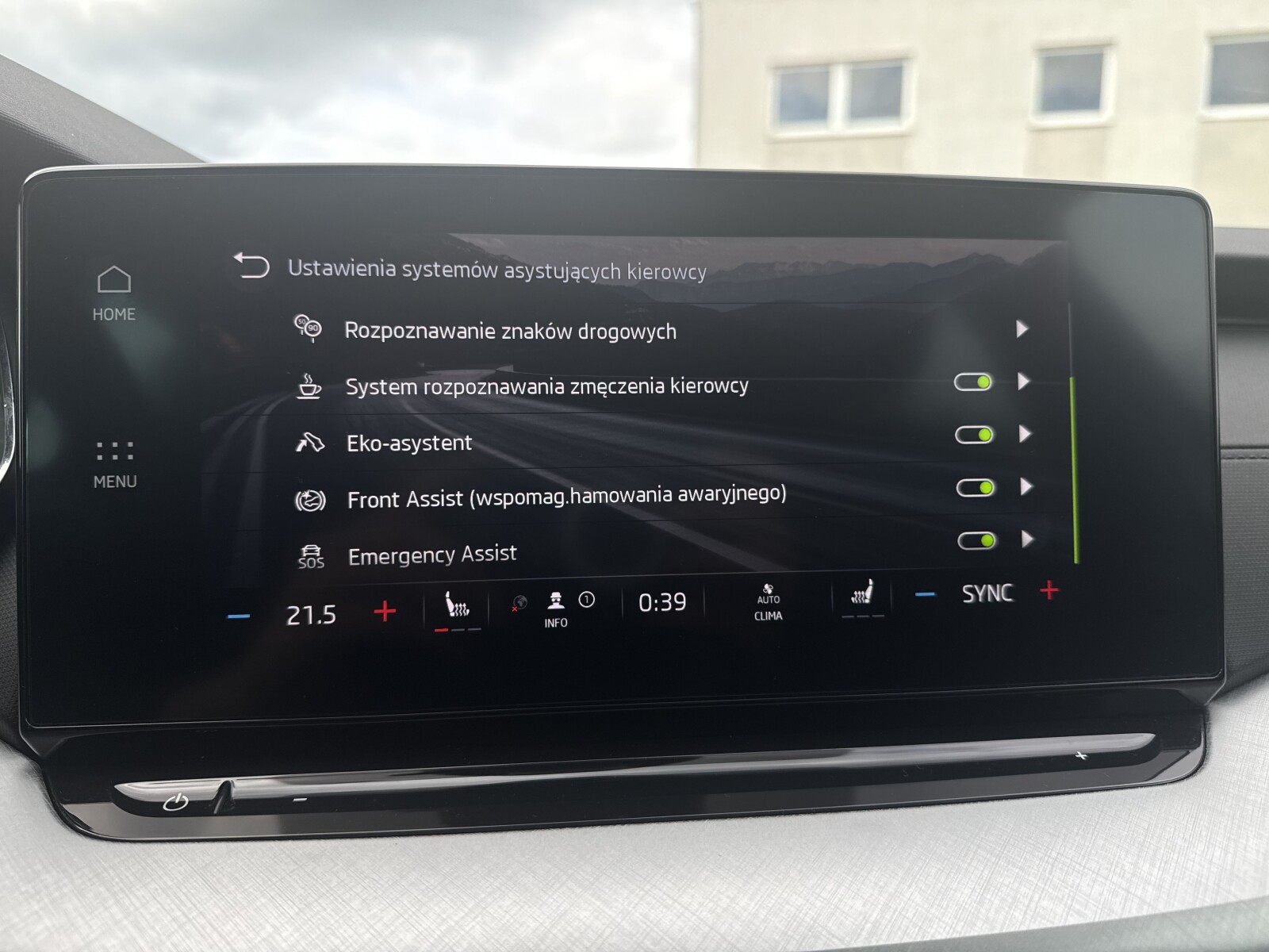 Škoda Octavia Combi - zdjęcie 31