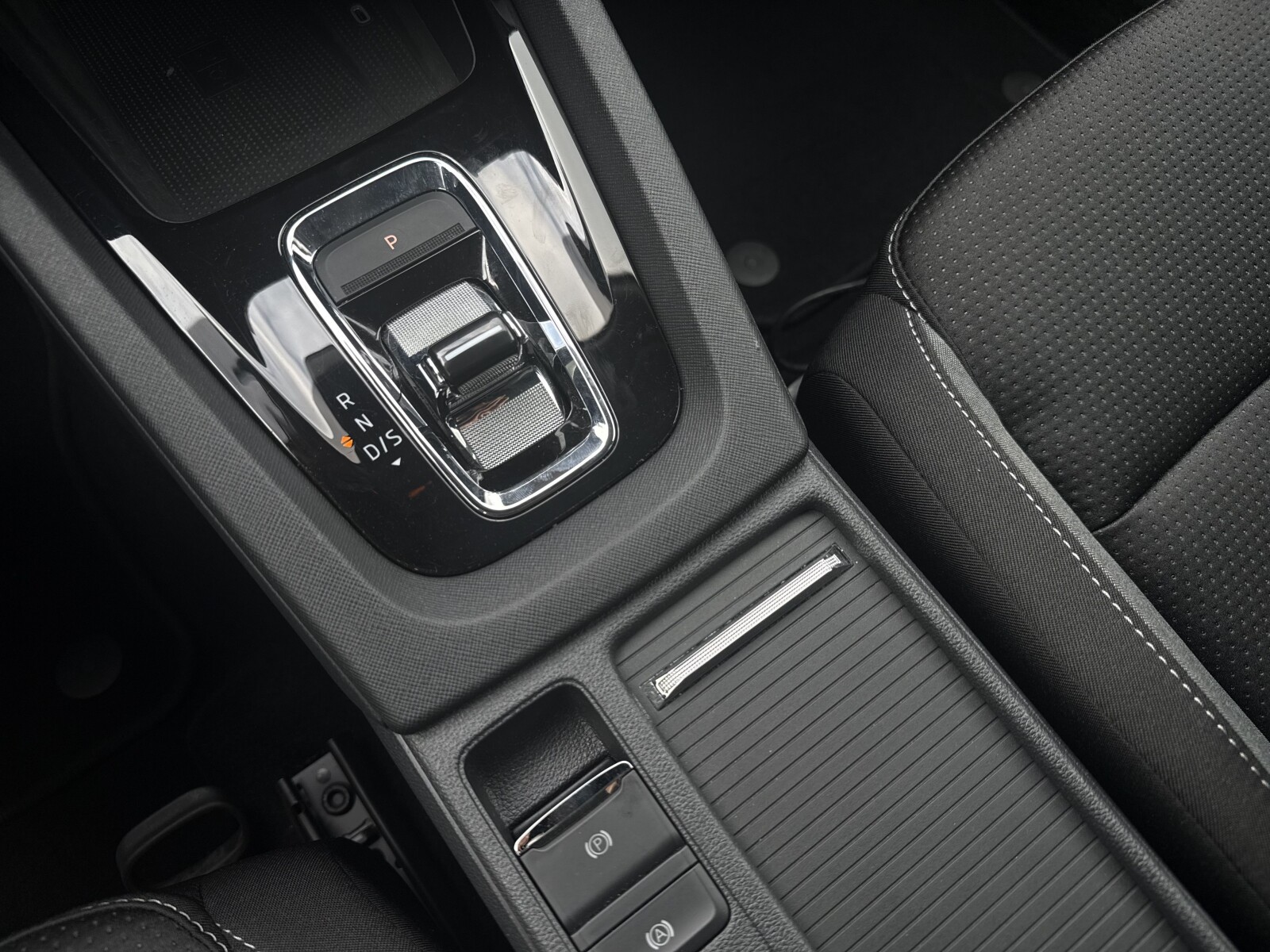 Škoda Octavia Combi - zdjęcie 21