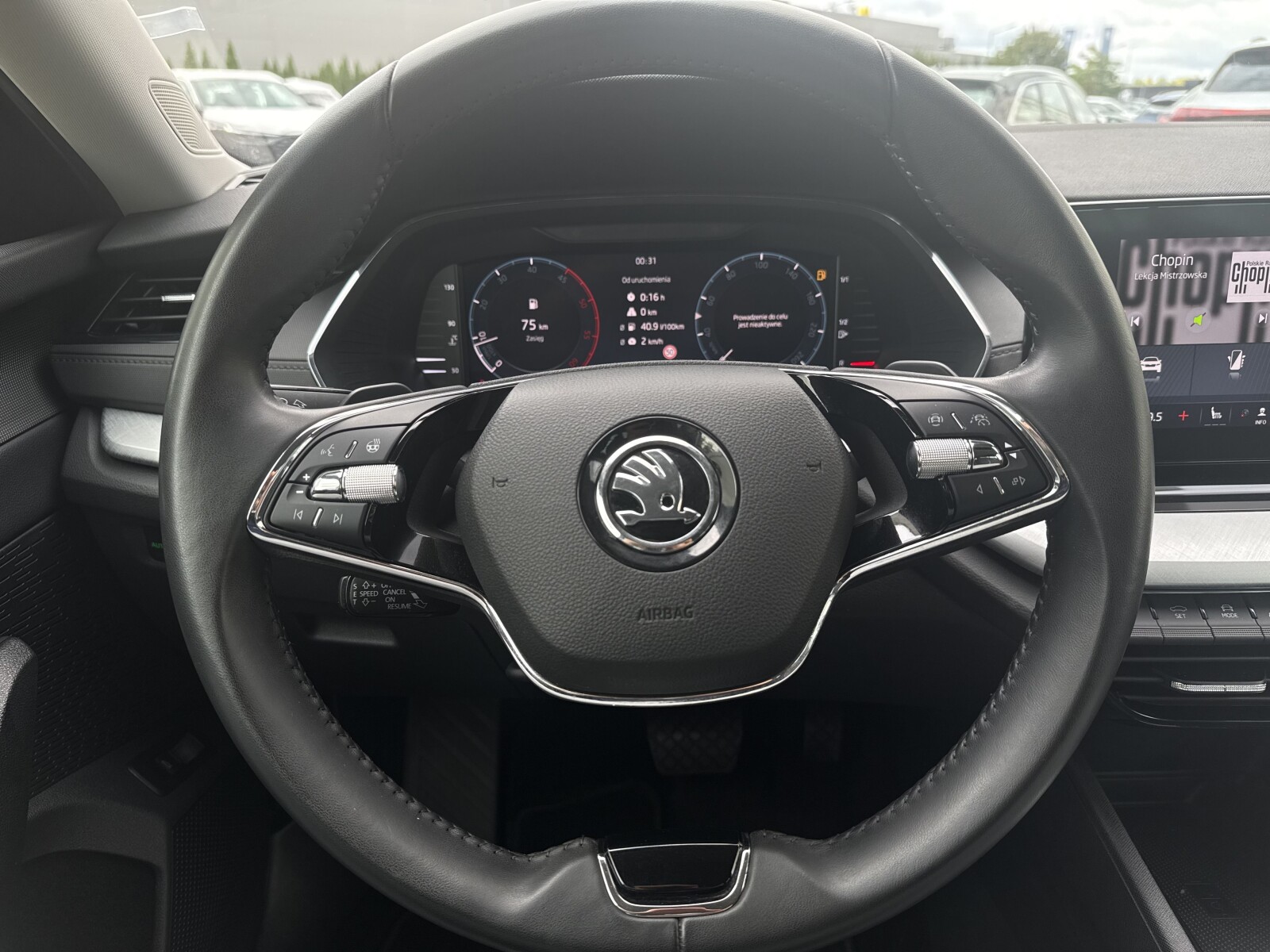 Škoda Octavia Combi - zdjęcie 16