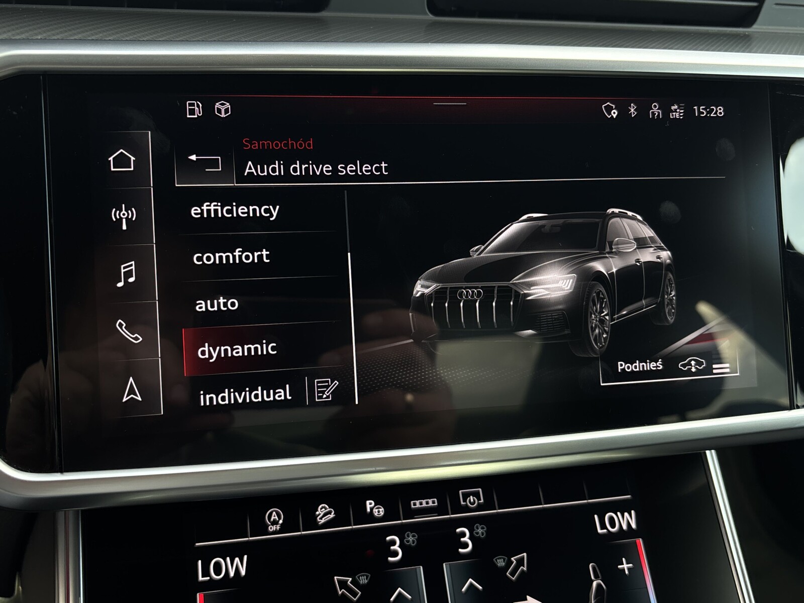Audi A6 allroad - zdjęcie 23