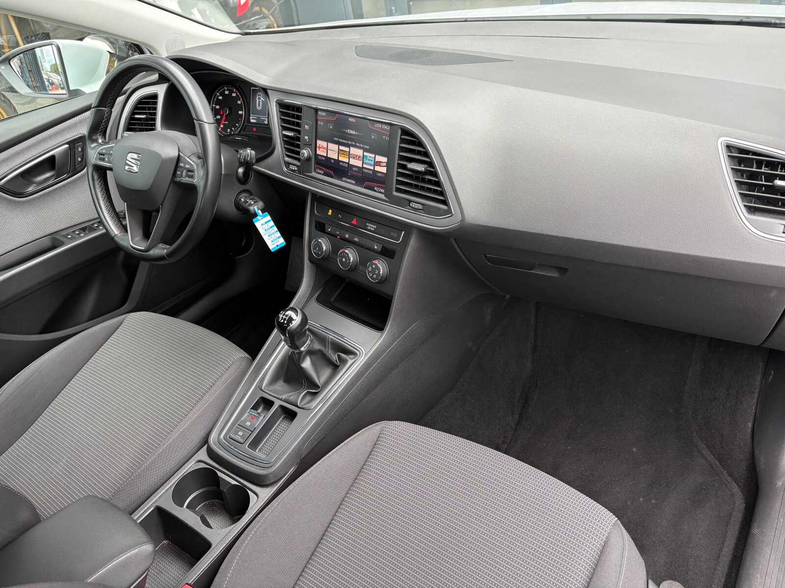 Seat Leon - zdjęcie 16