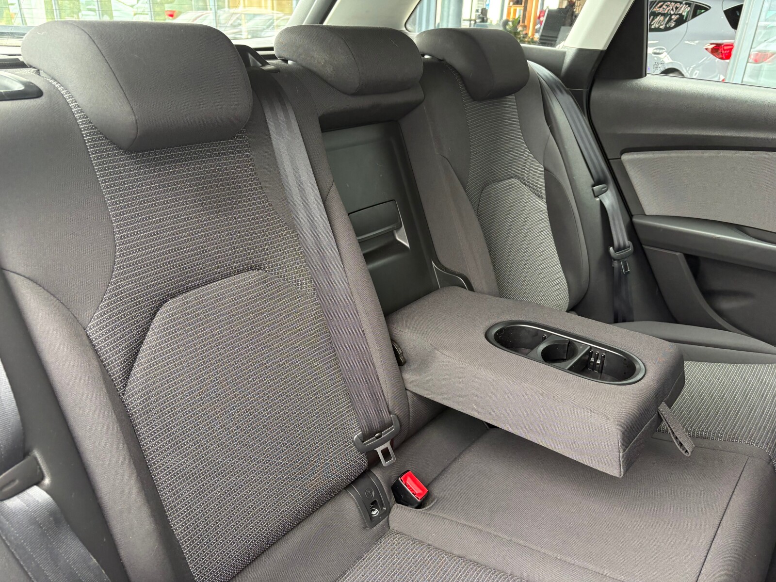 Seat Leon - zdjęcie 15