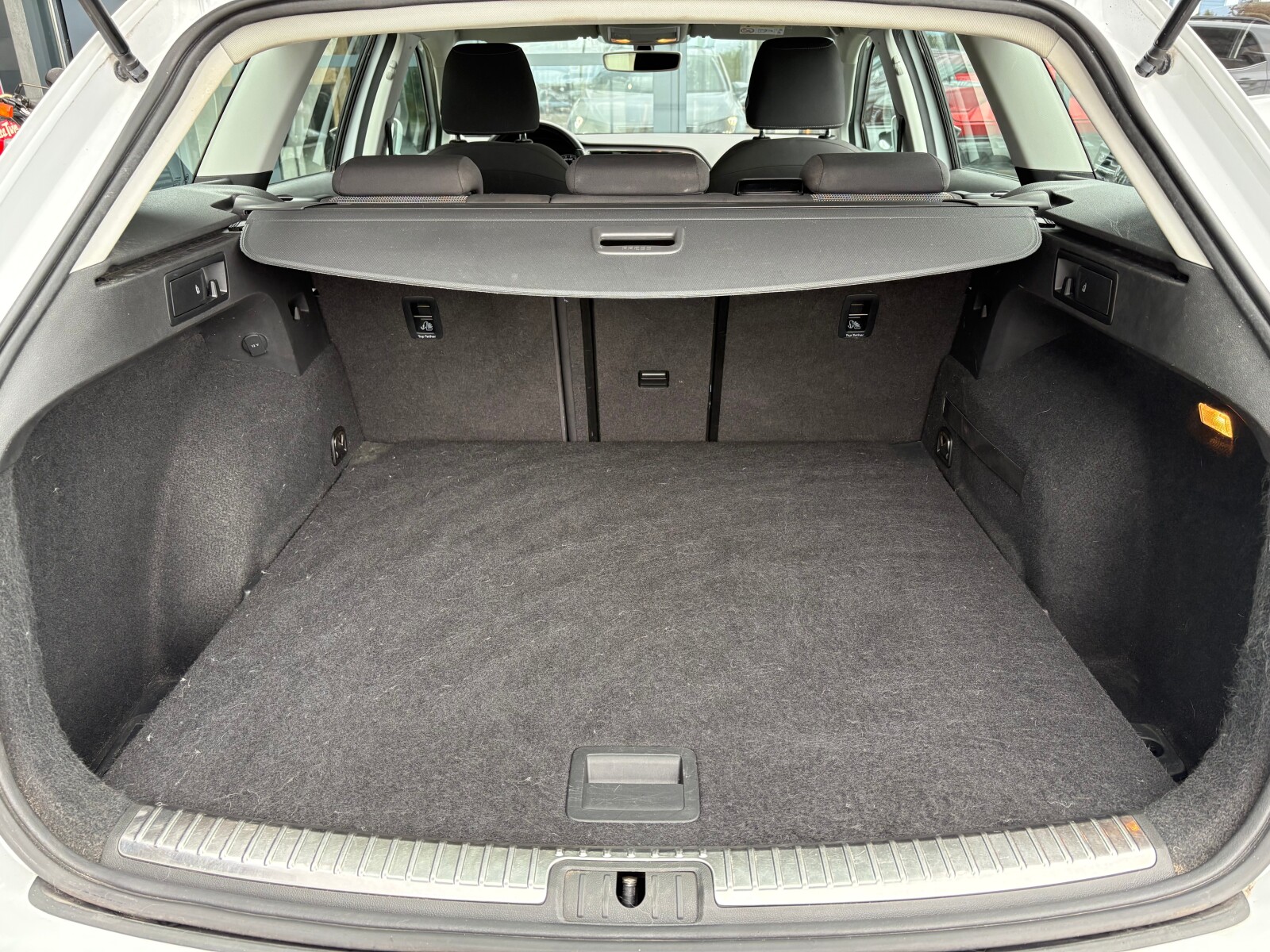 Seat Leon - zdjęcie 18