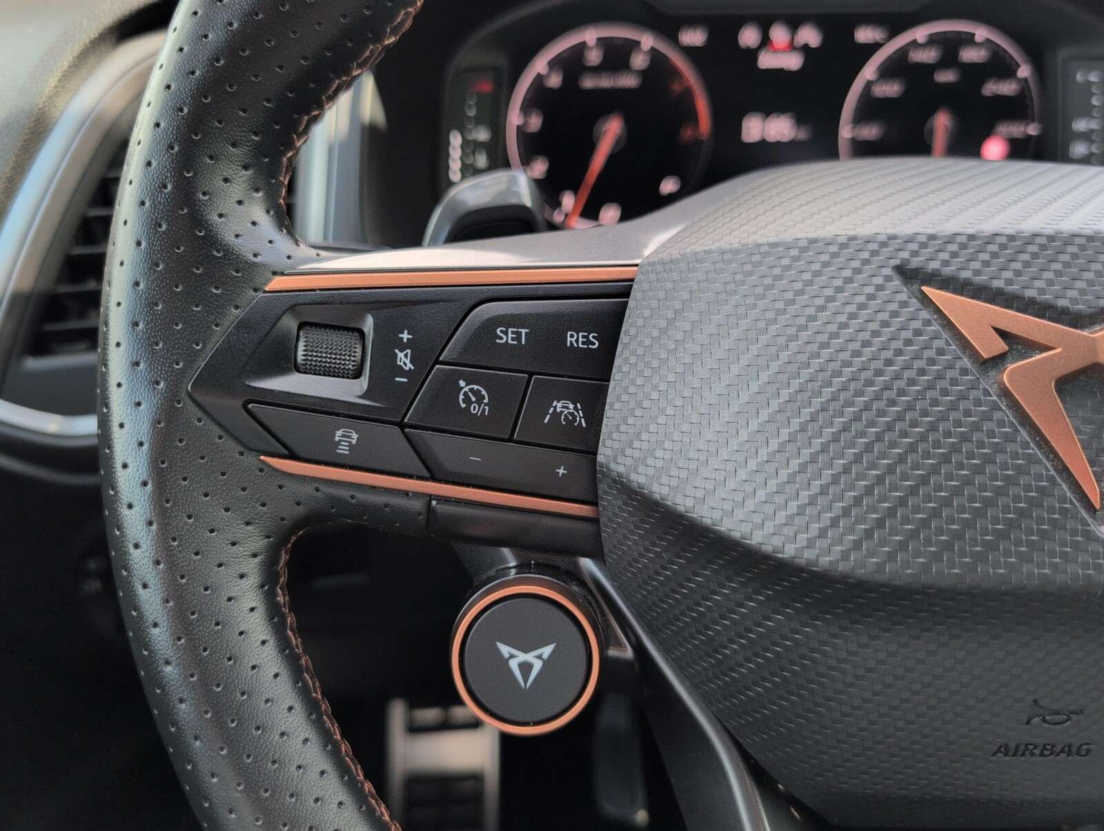 Cupra Ateca - zdjęcie 24