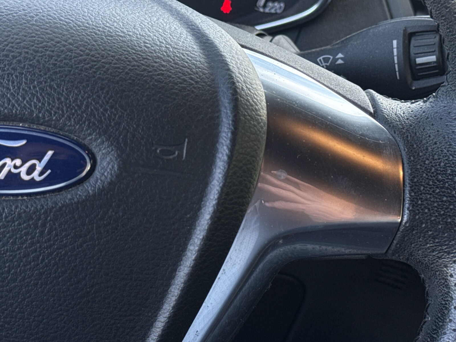 Ford Fiesta - zdjęcie 16