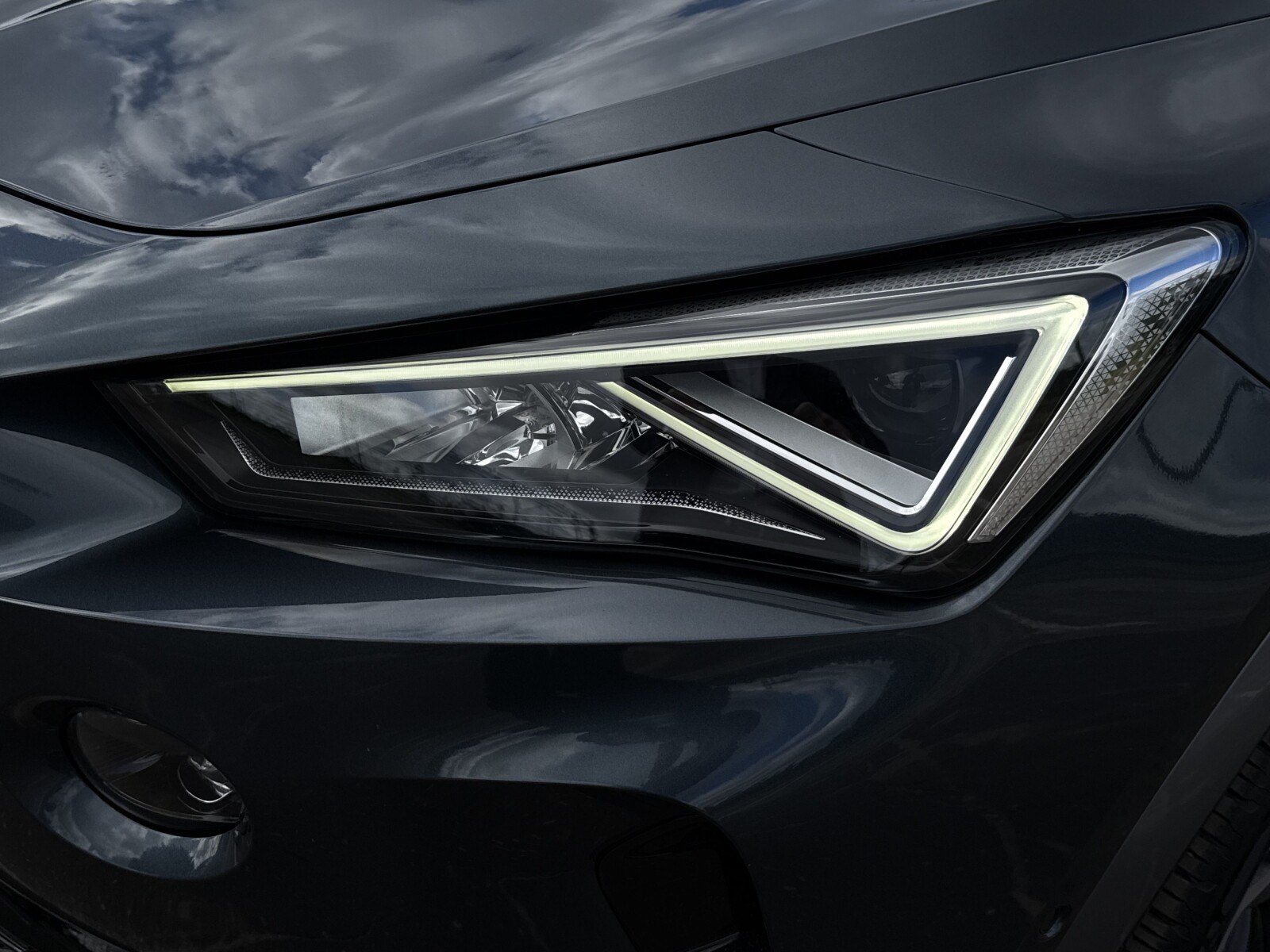 Cupra Formentor - zdjęcie 40